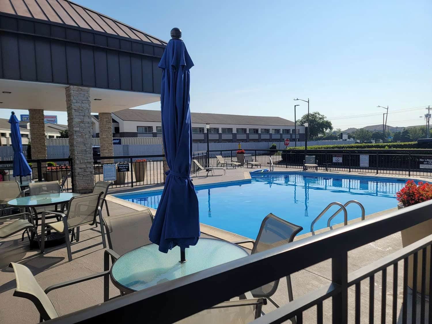 Best Western CENTER INN