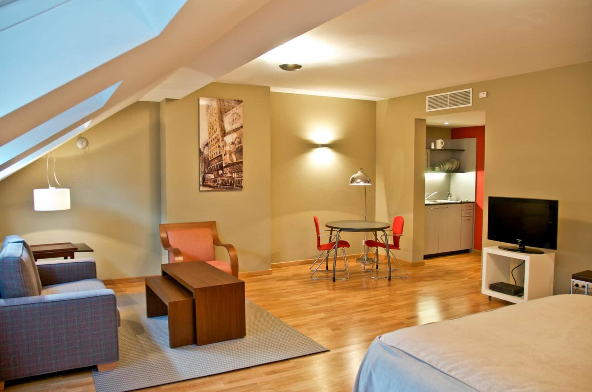 MAS Aparthotel EU