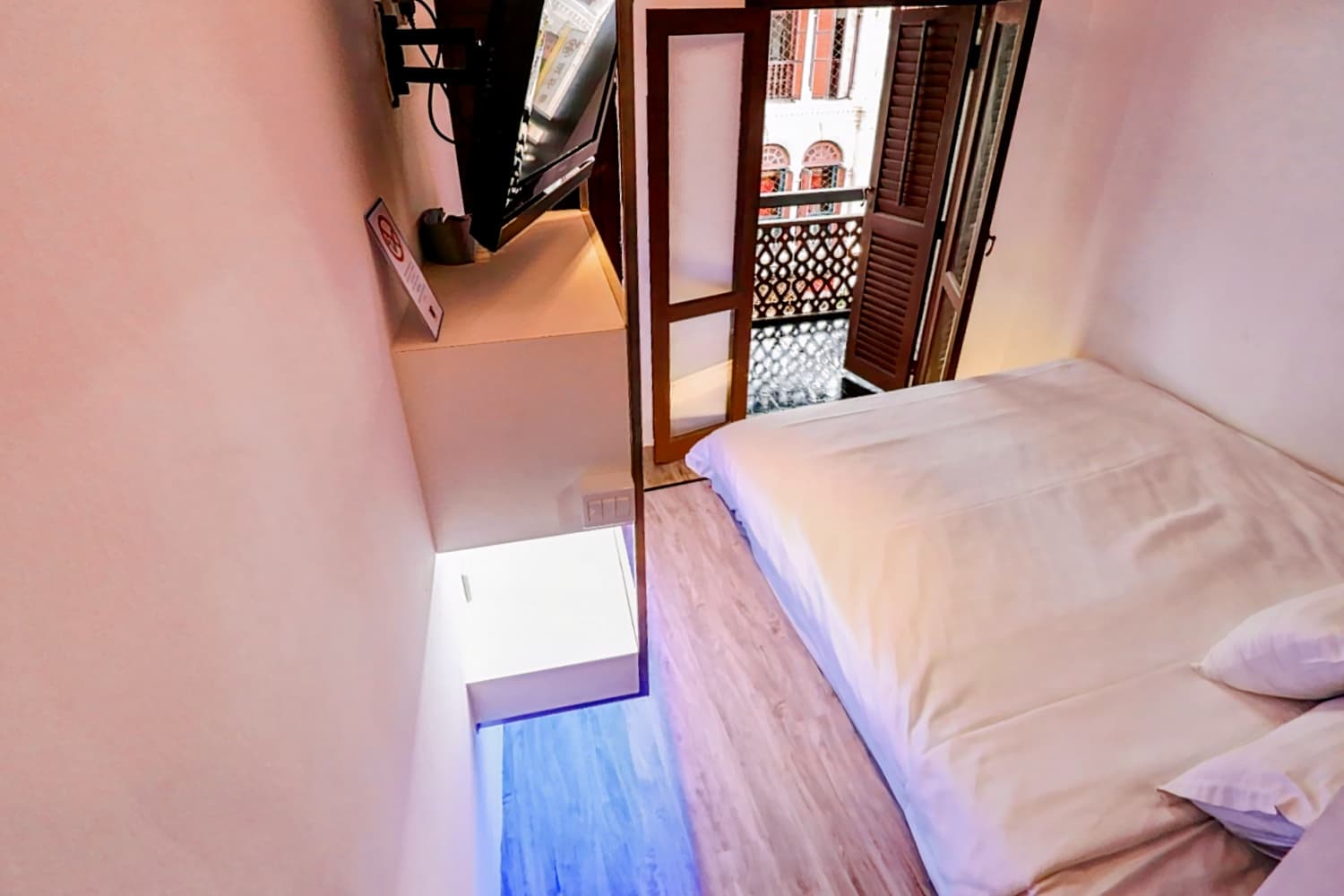 Hotel Calmo Chinatown