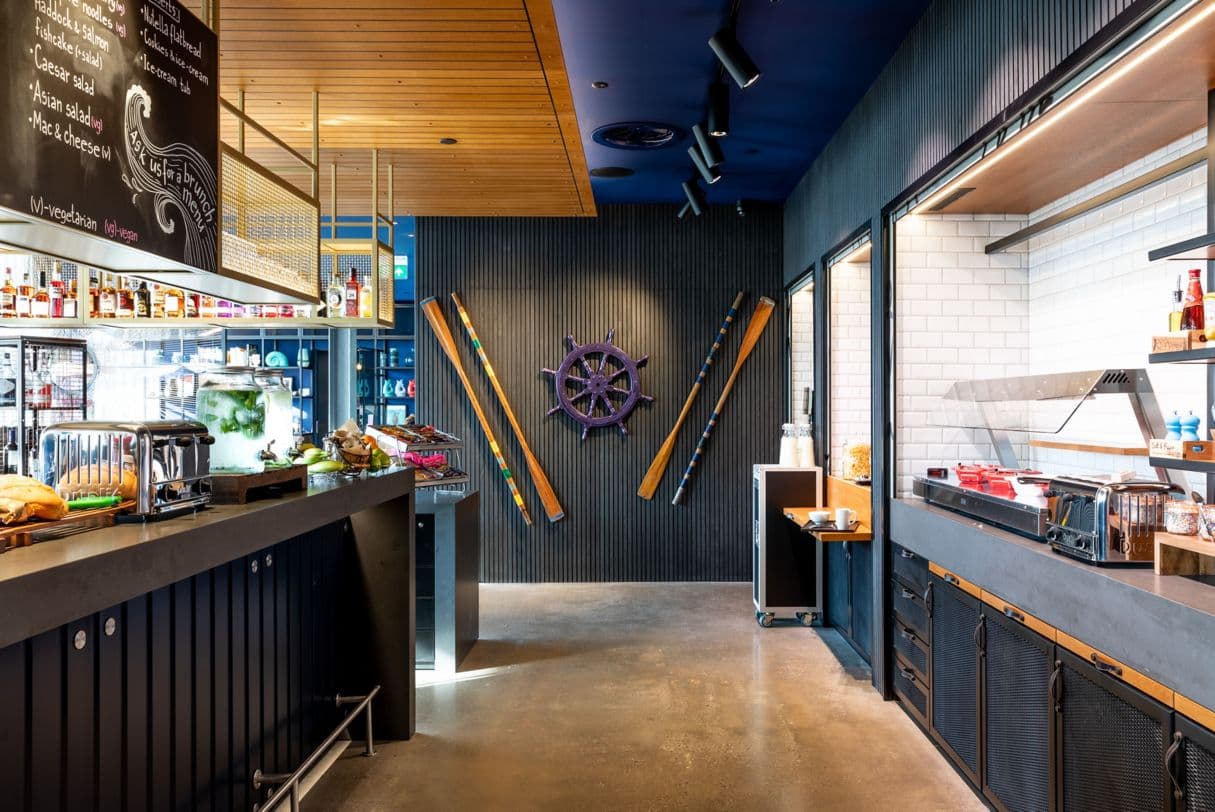 Moxy Plymouth