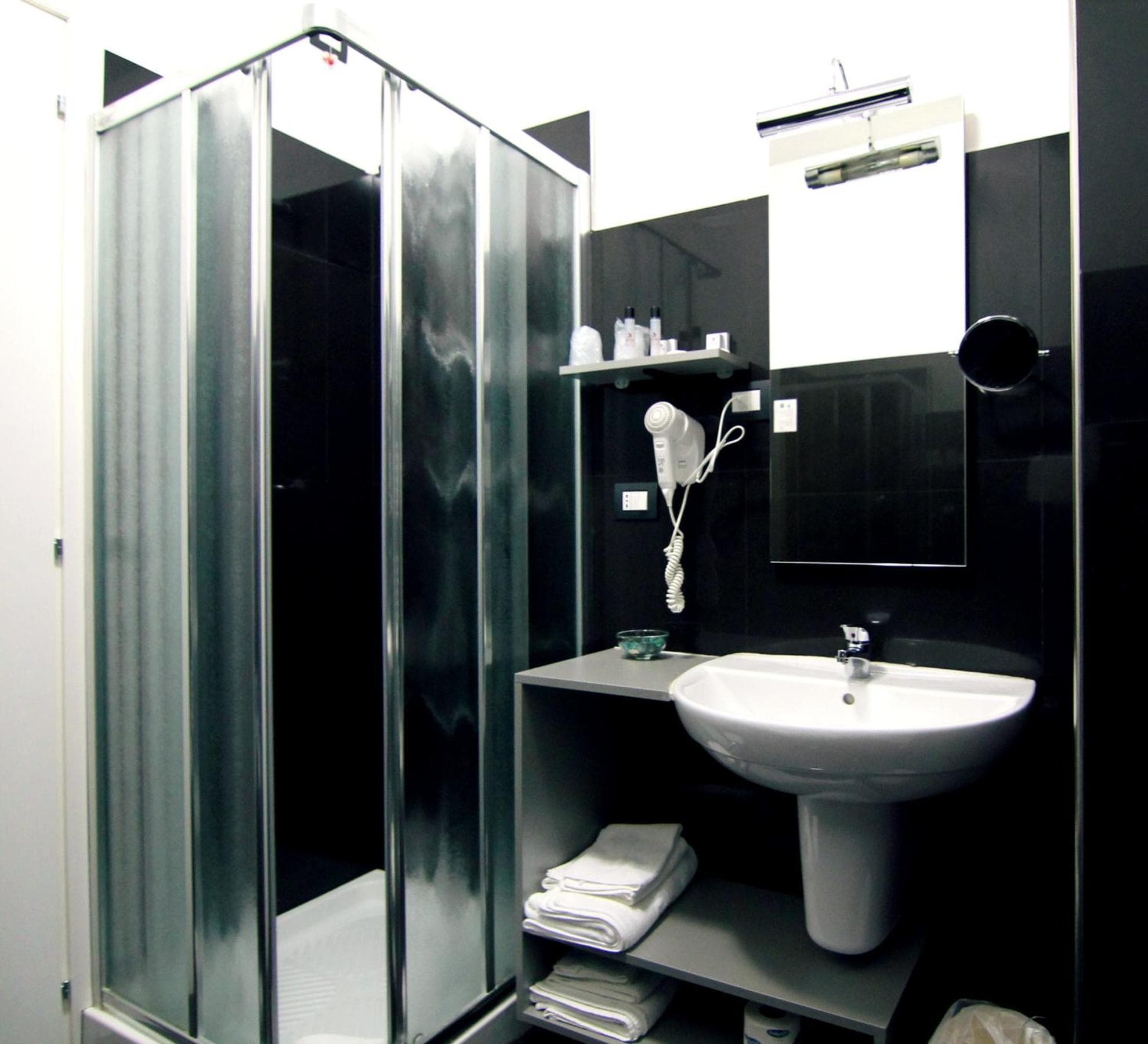 Halanus Hotel And Resort