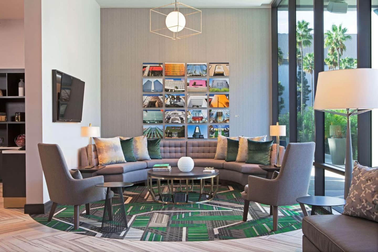 H Hotel Los Angeles, Curio Collection by Hilton