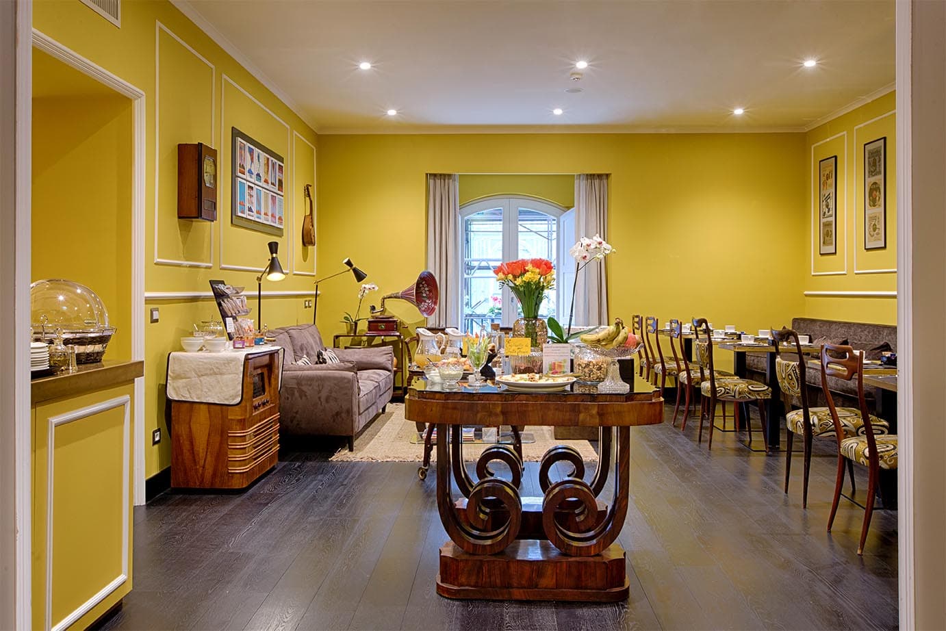 Caruso Place Boutique & Wellness Suites