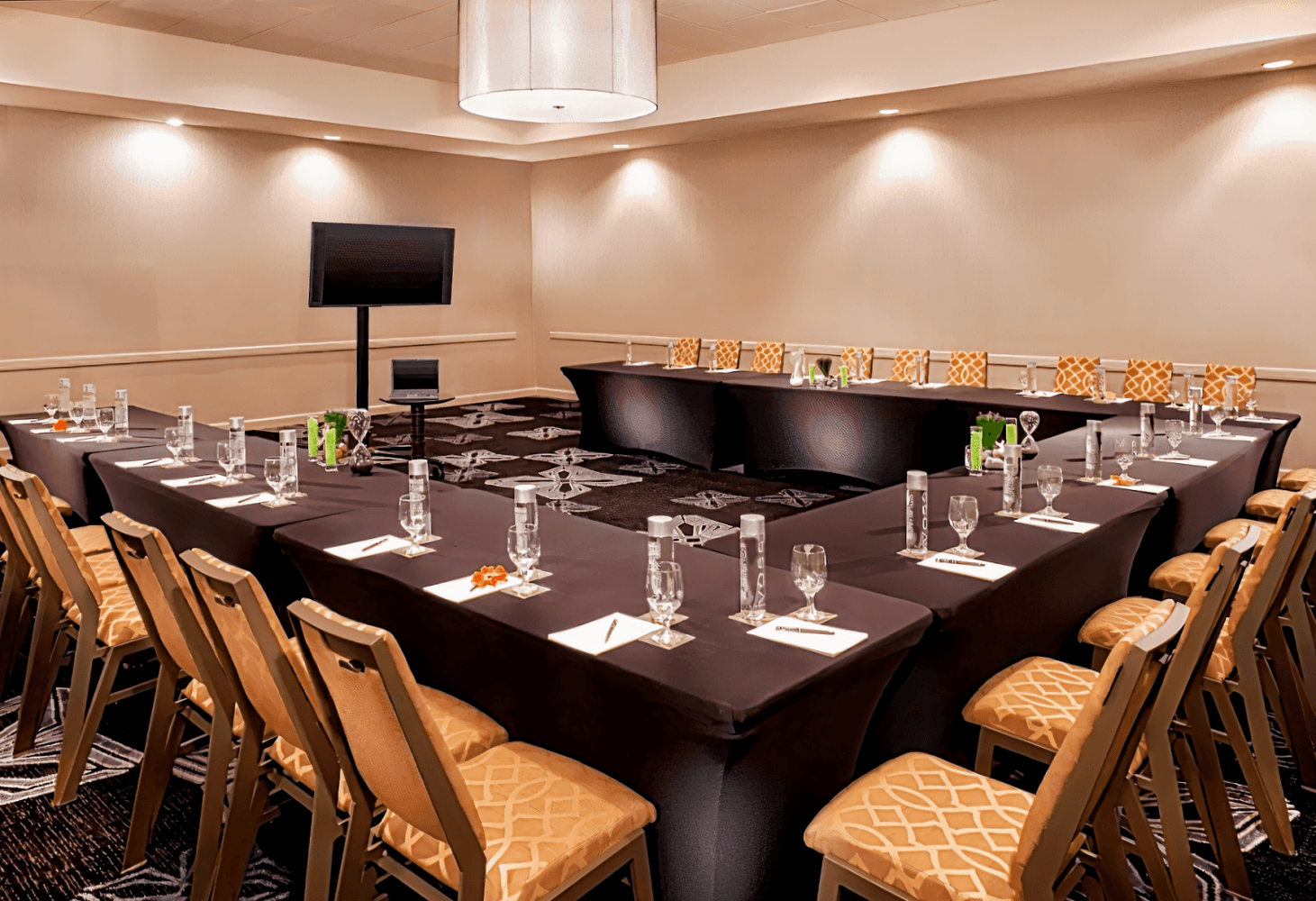 Sheraton Suites Chicago O'Hare