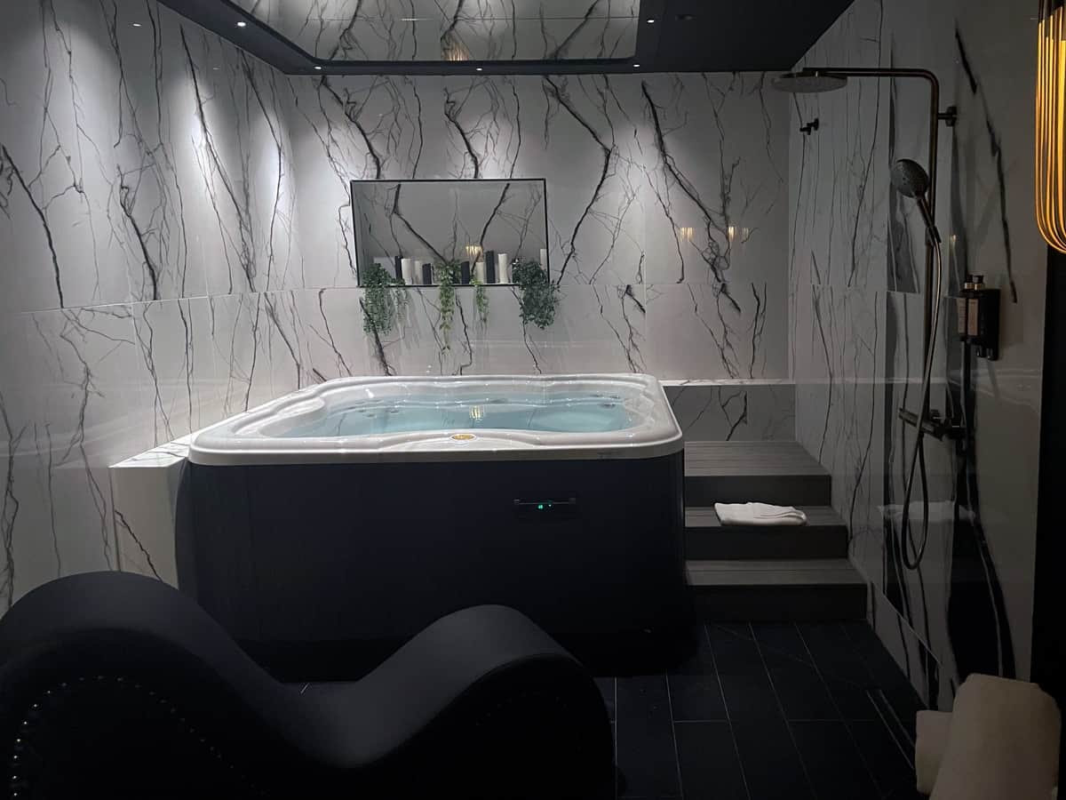 Be You Luxury Apart' Hotel