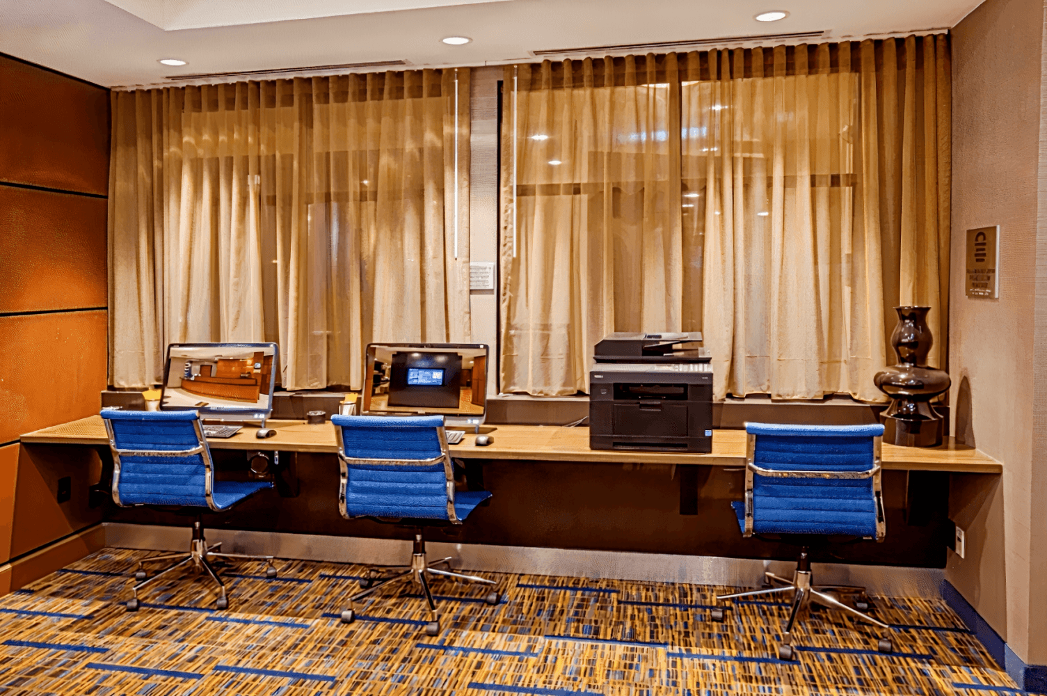 Courtyard by Marriott Louisville Northeast