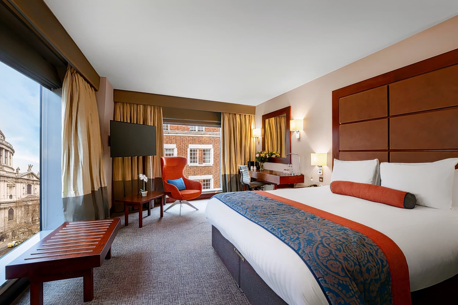 Leonardo Royal Hotel London St Pauls