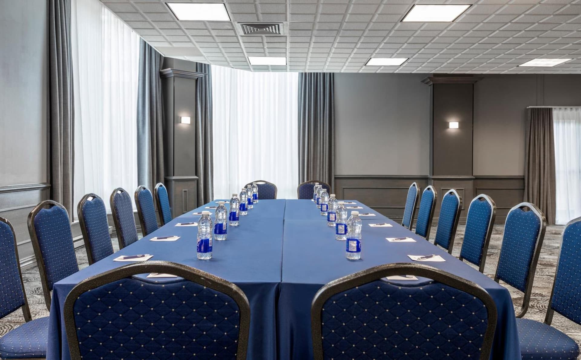 Le Nouvel Hotel
