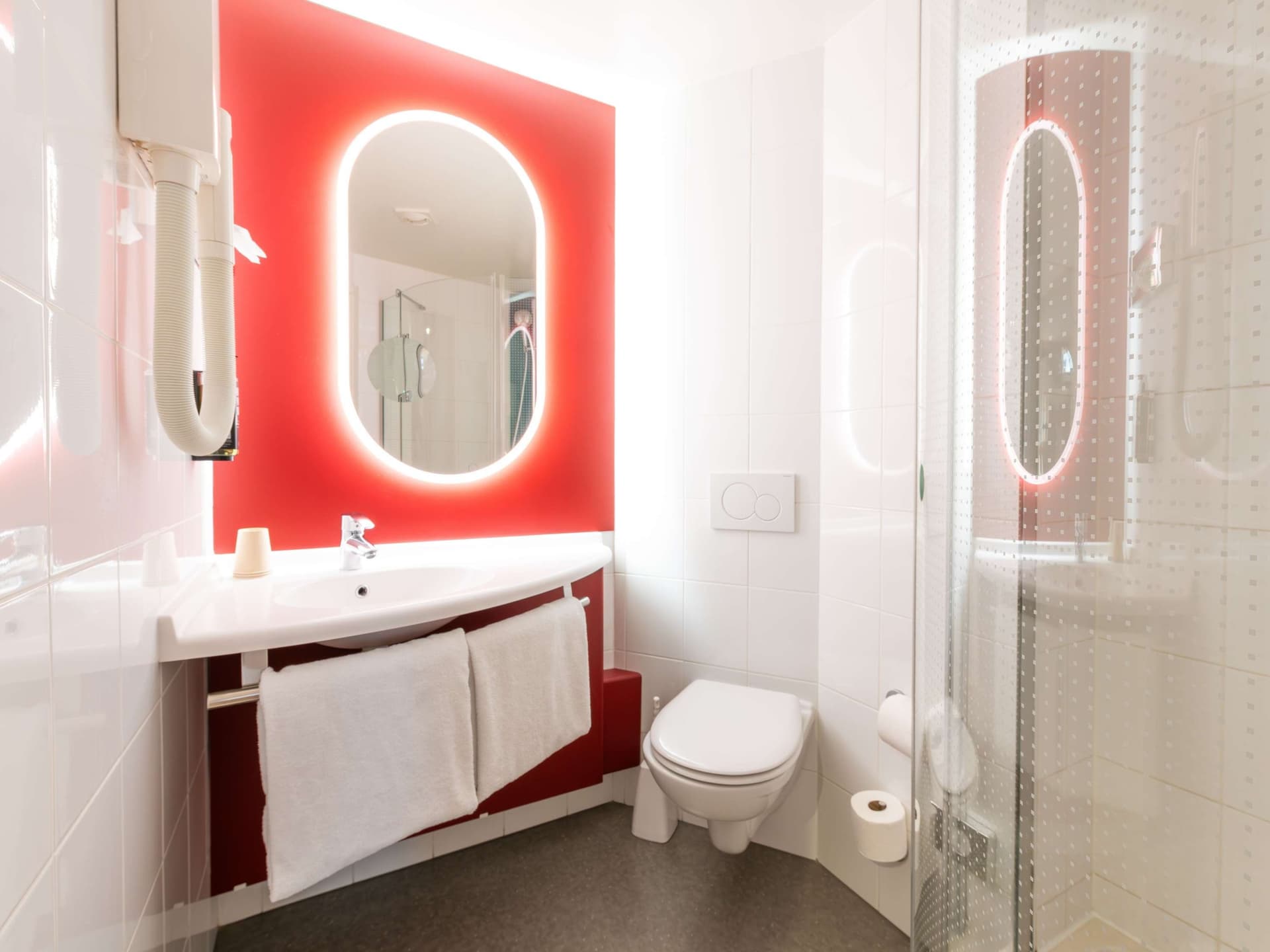 ibis Geneve Centre Nations
