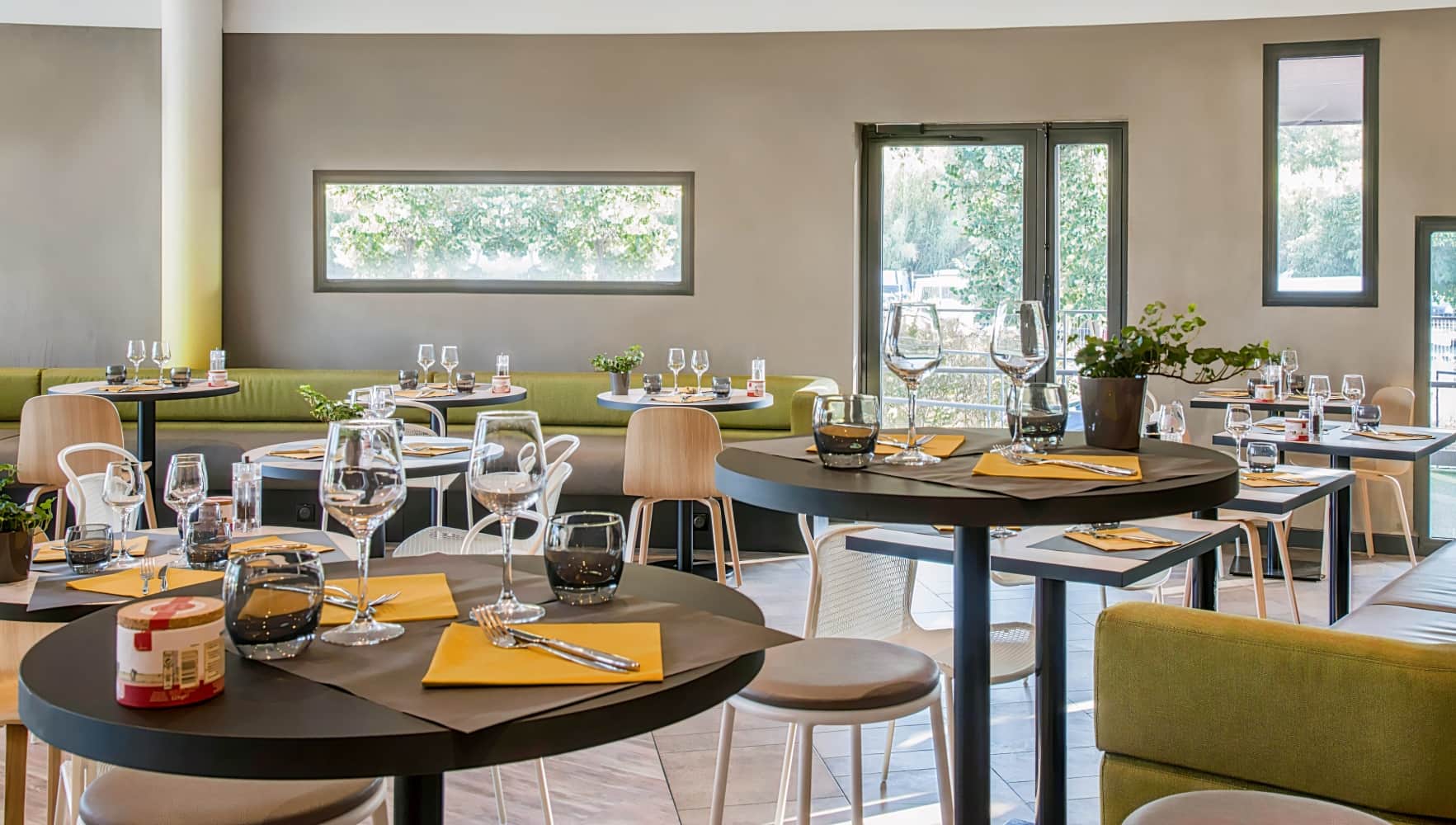 ibis Styles Pertuis Portes du Luberon