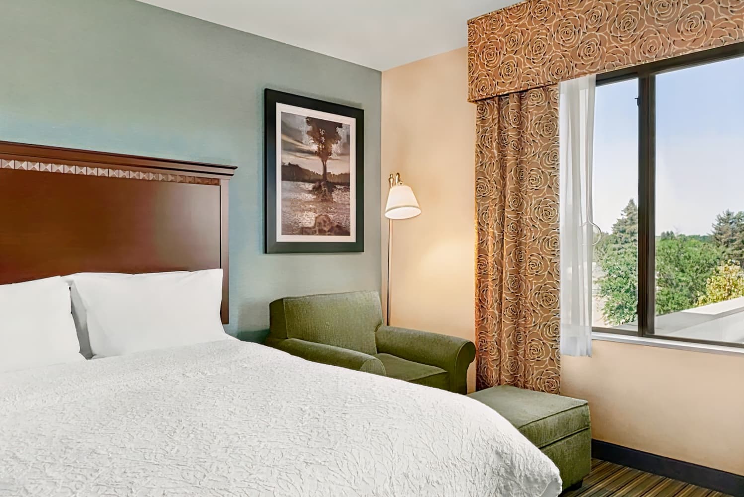 Hampton Inn & Suites West Sacramento