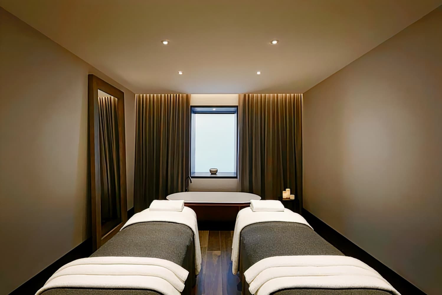Hotel Realm