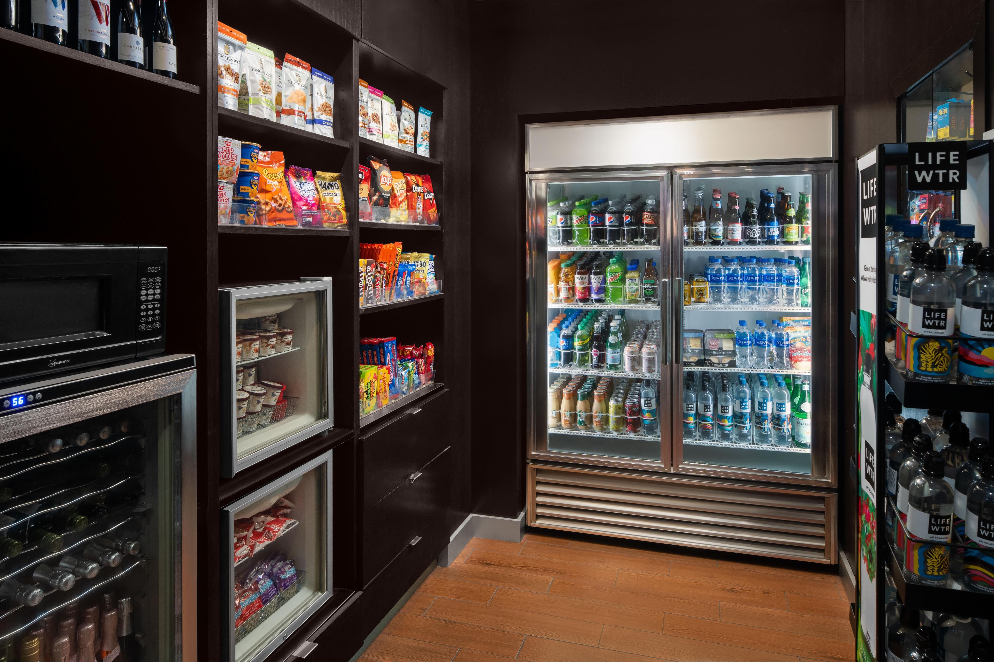 Courtyard by Marriott Los Angeles Burbank Airport