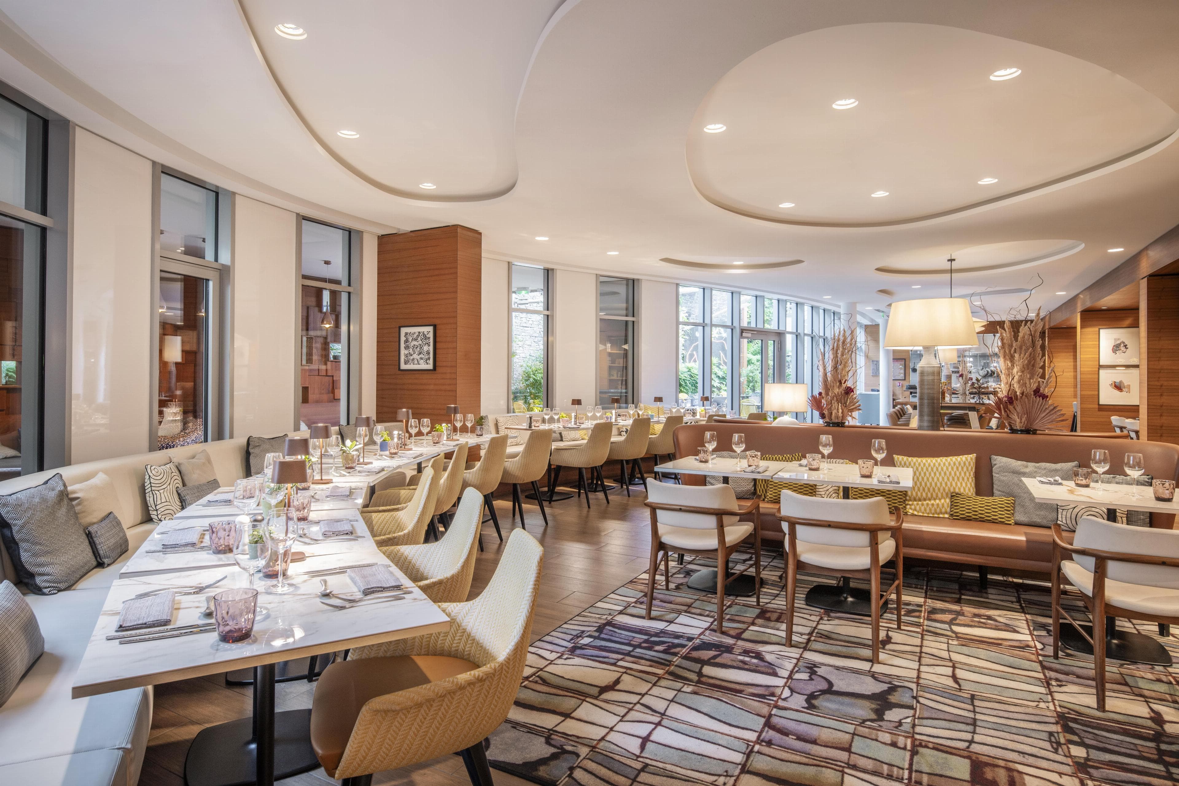 Renaissance Paris République