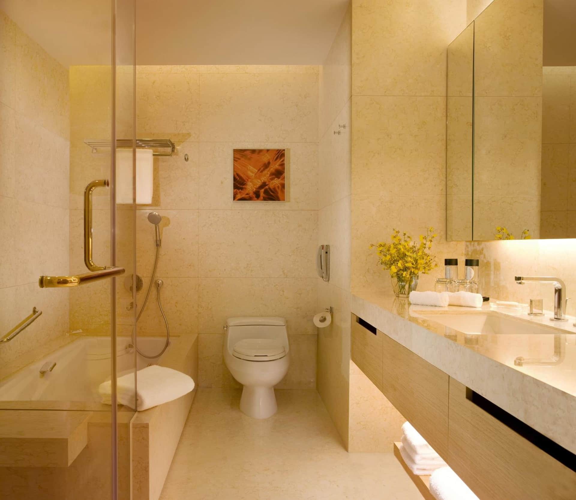 Crowne Plaza Hong Kong Causeway Bay, an IHG Hotel