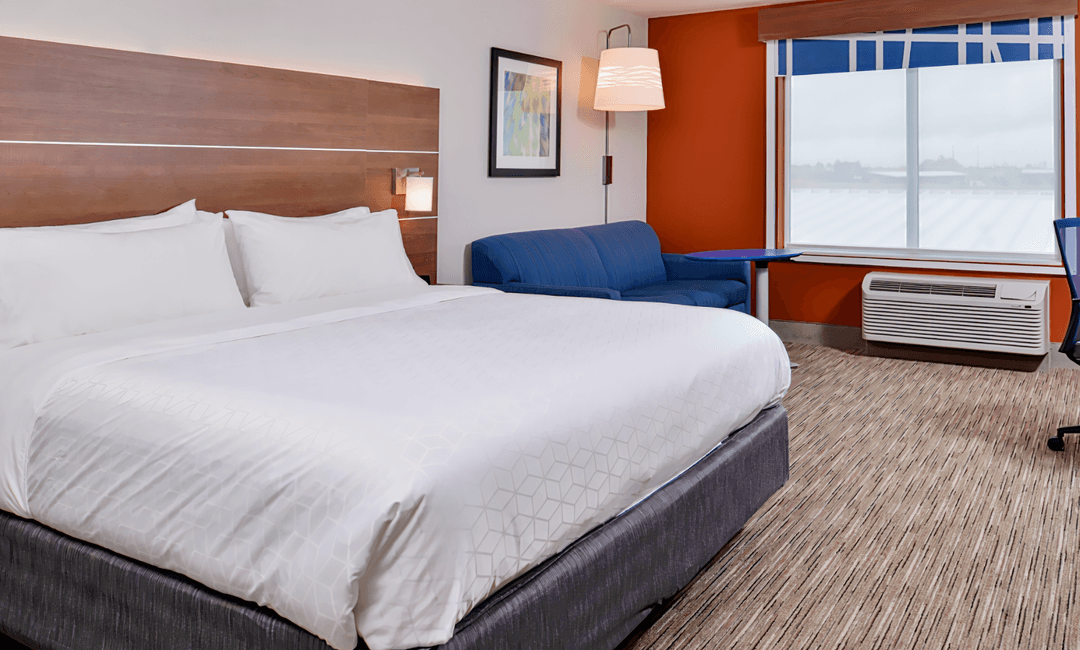 Holiday Inn Express & Suites Marshalltown