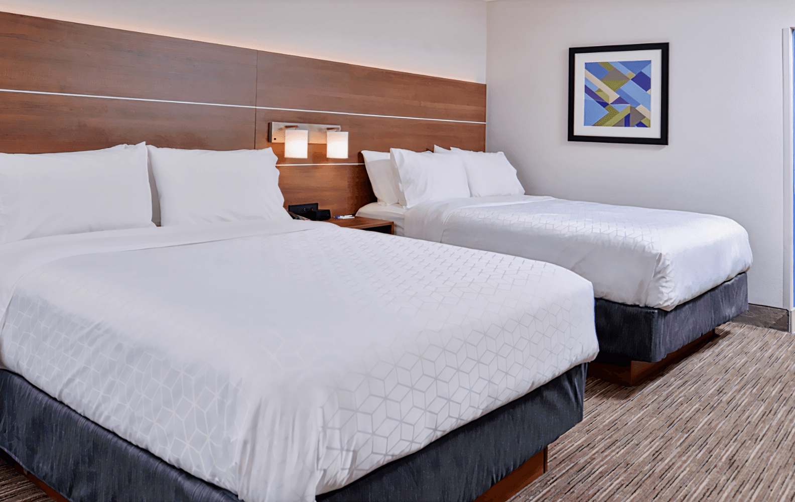 Holiday Inn Express & Suites Marshalltown