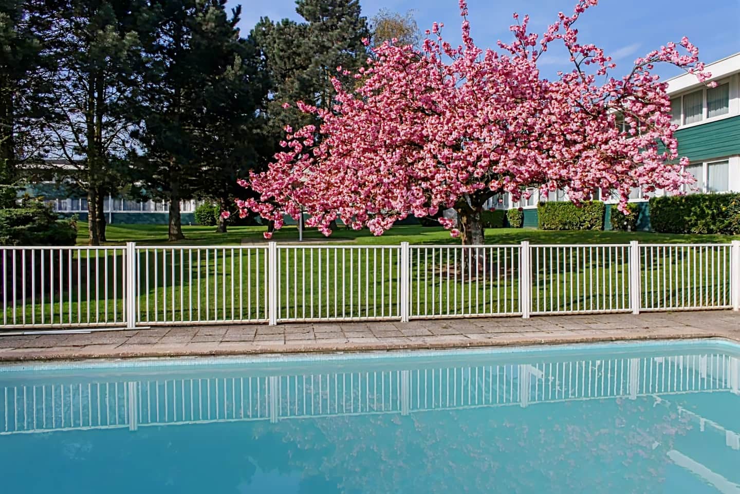 Holiday Inn Lille Ouest Englos