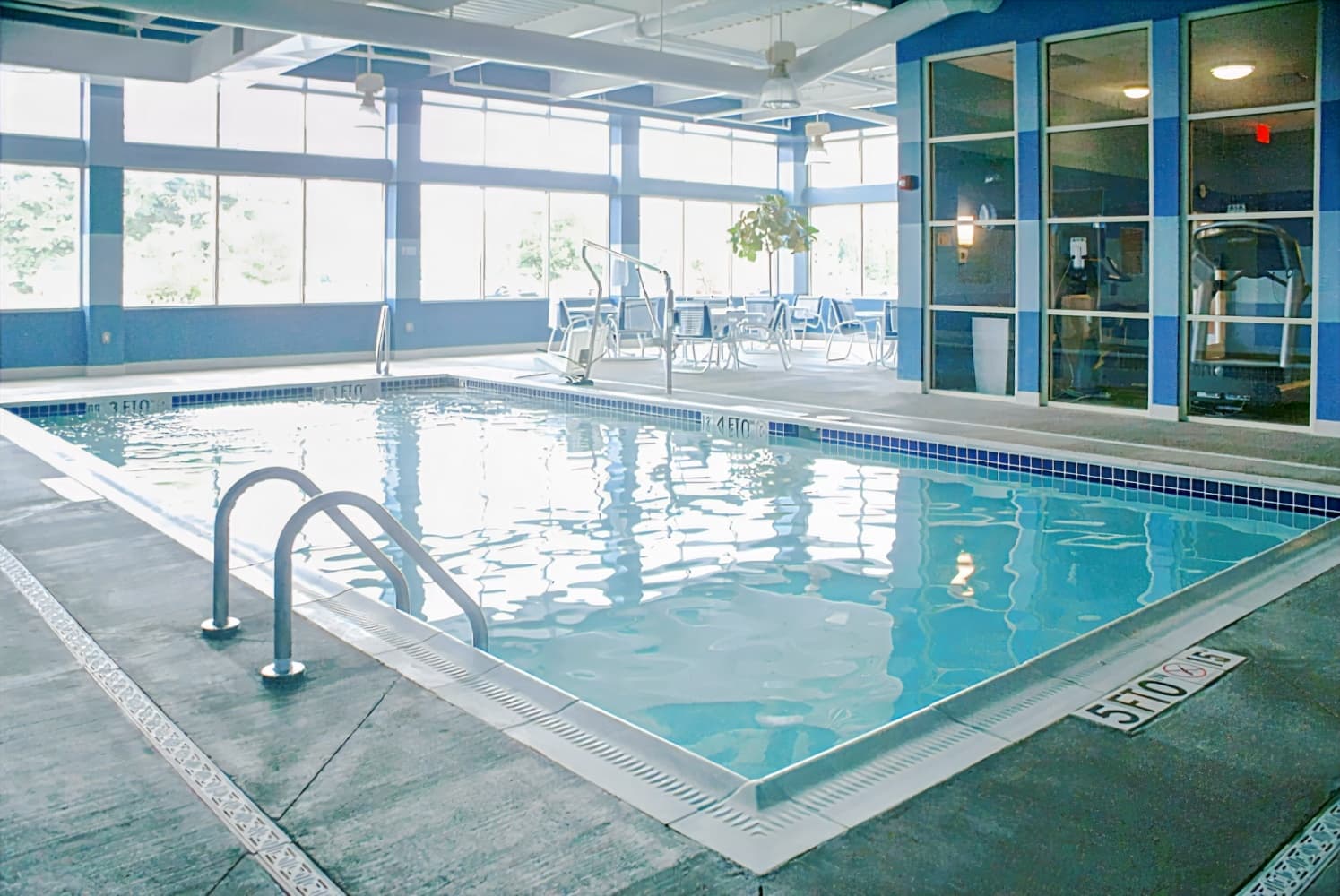 Holiday Inn Express Columbus Airport - Easton