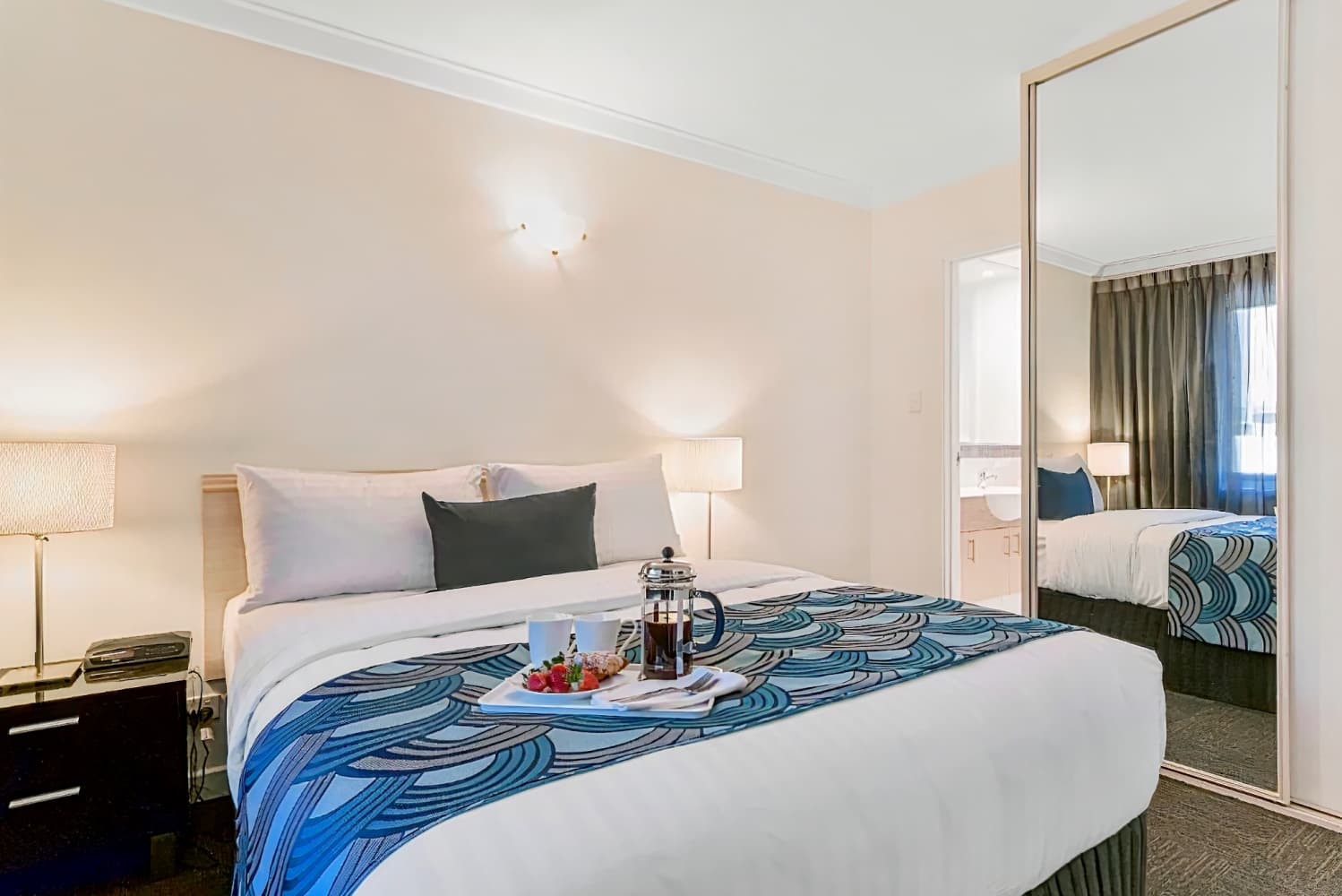 The Peninsula Riverside Serviced Apartments