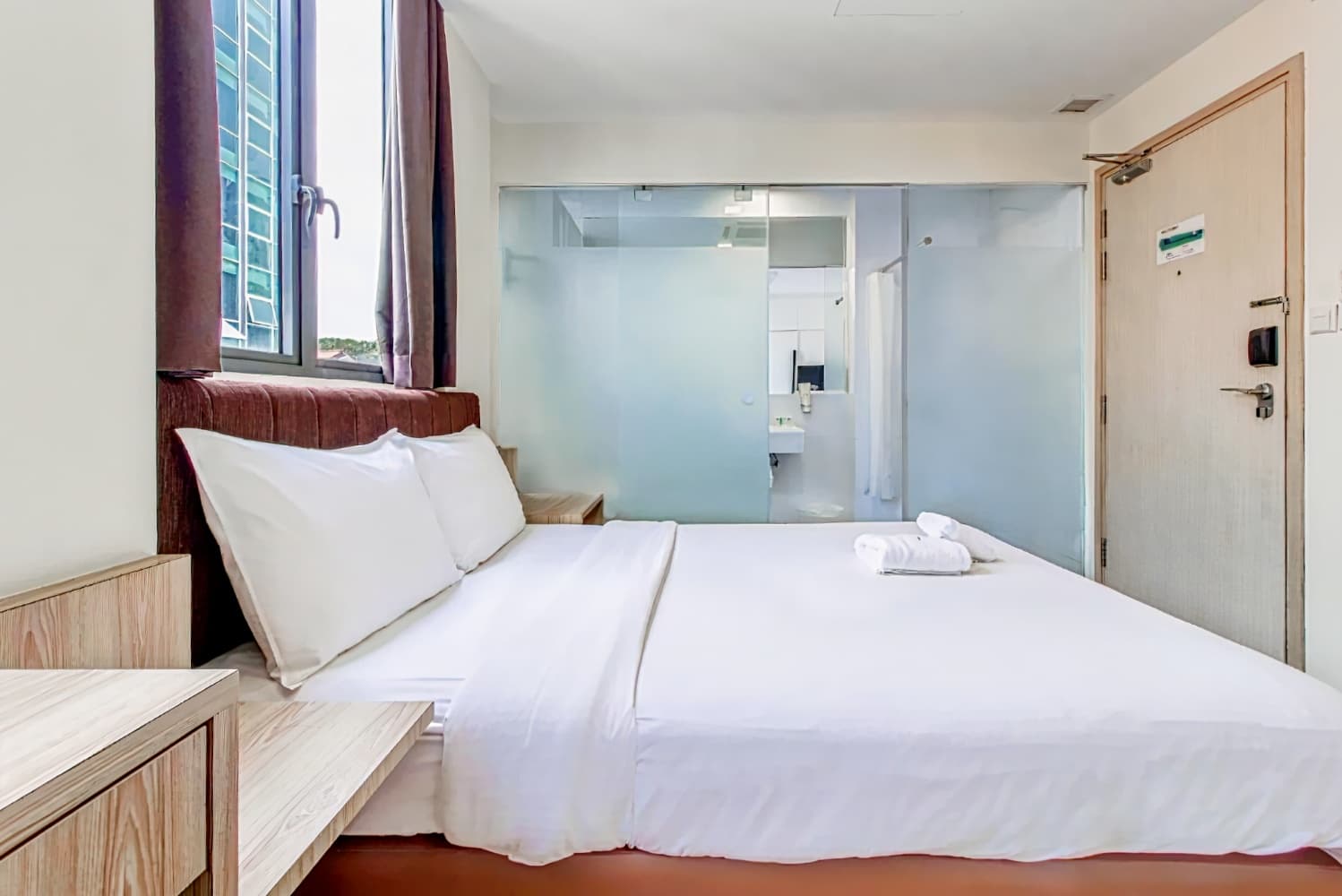 Q Loft Hotels@Mackenzie