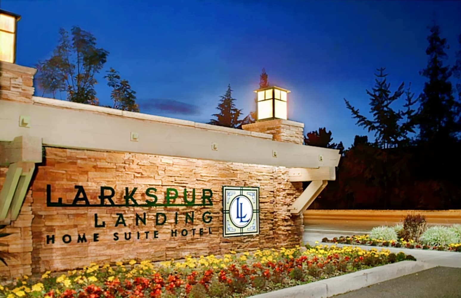 Larkspur Landing Sunnyvale