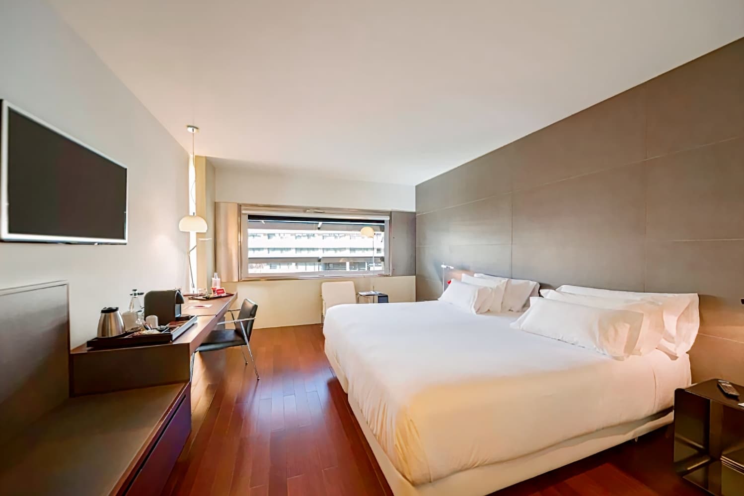 NH Collection Barcelona Constanza