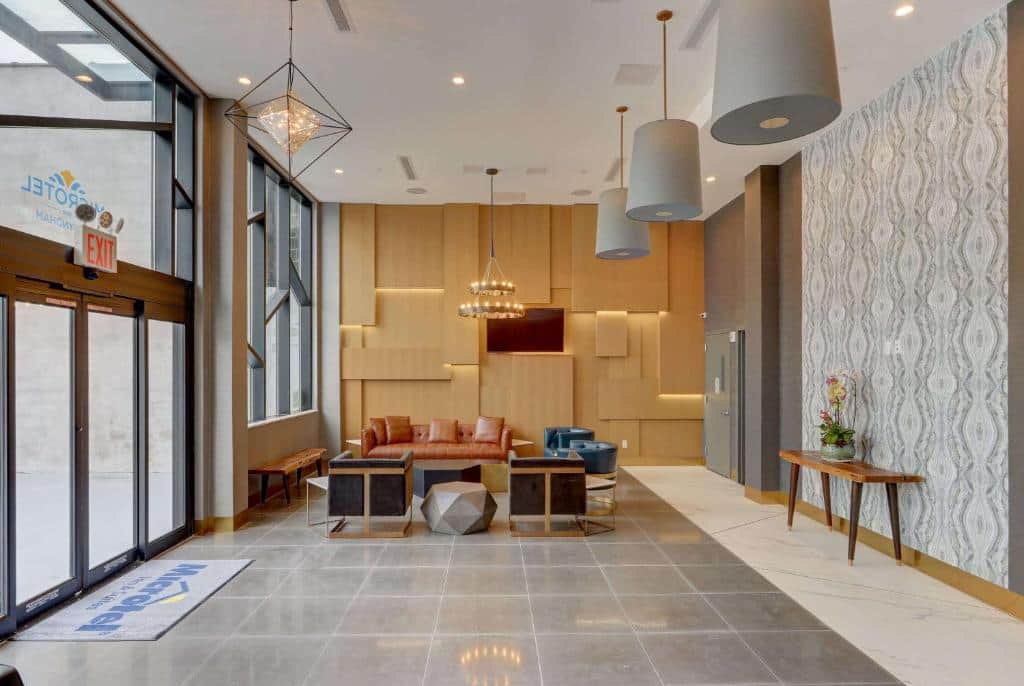 Microtel by Wyndham Long Island City