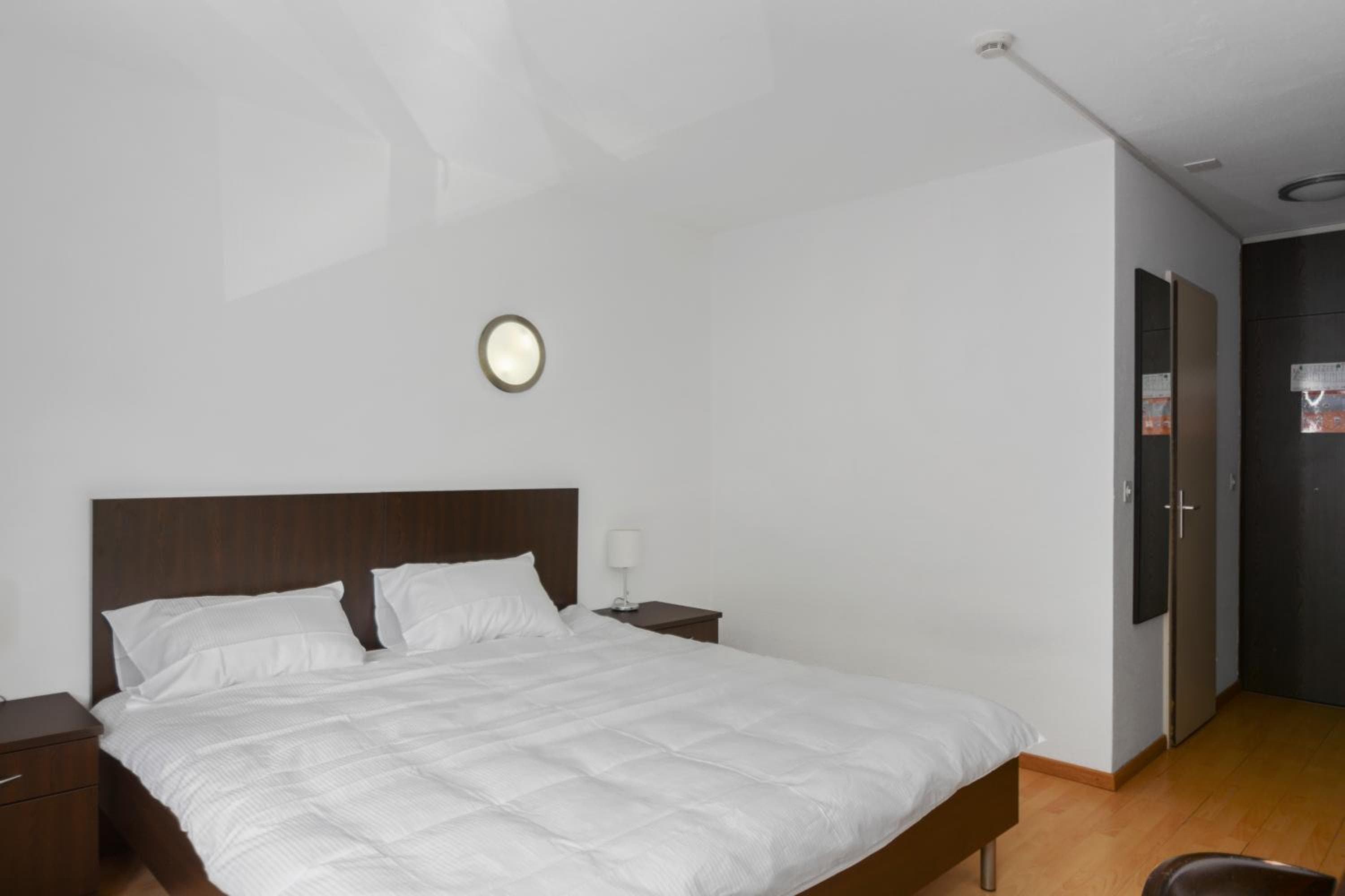 Neuchatel City Hotel