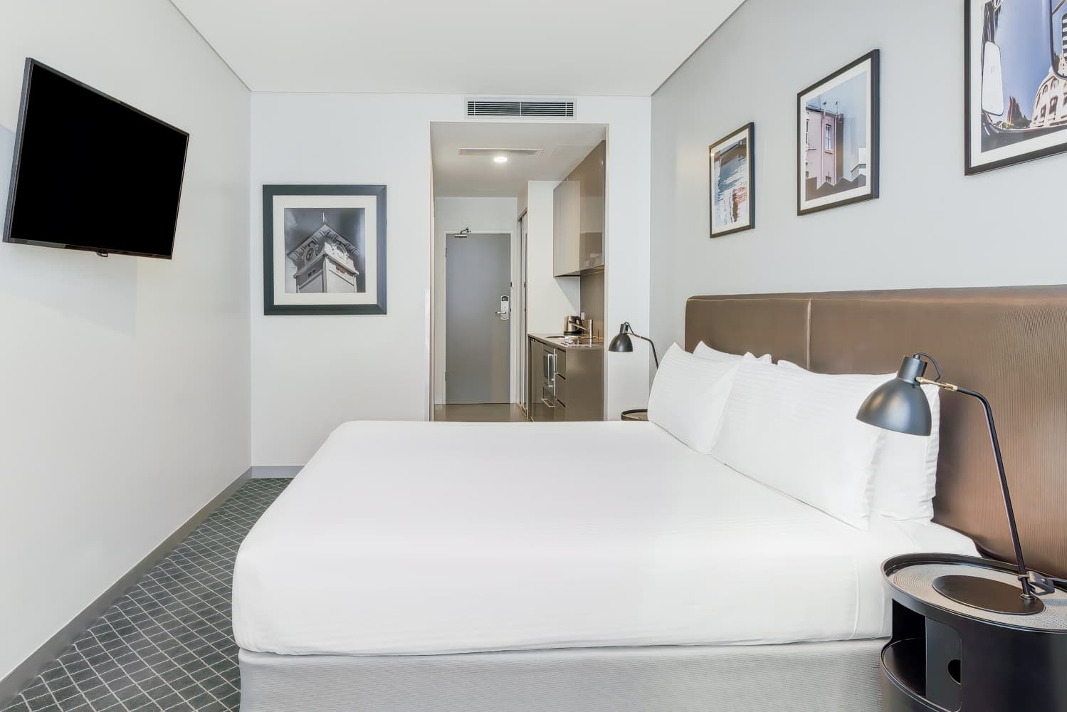 Holiday Inn & Suites Sydney Bondi Junction by IHG