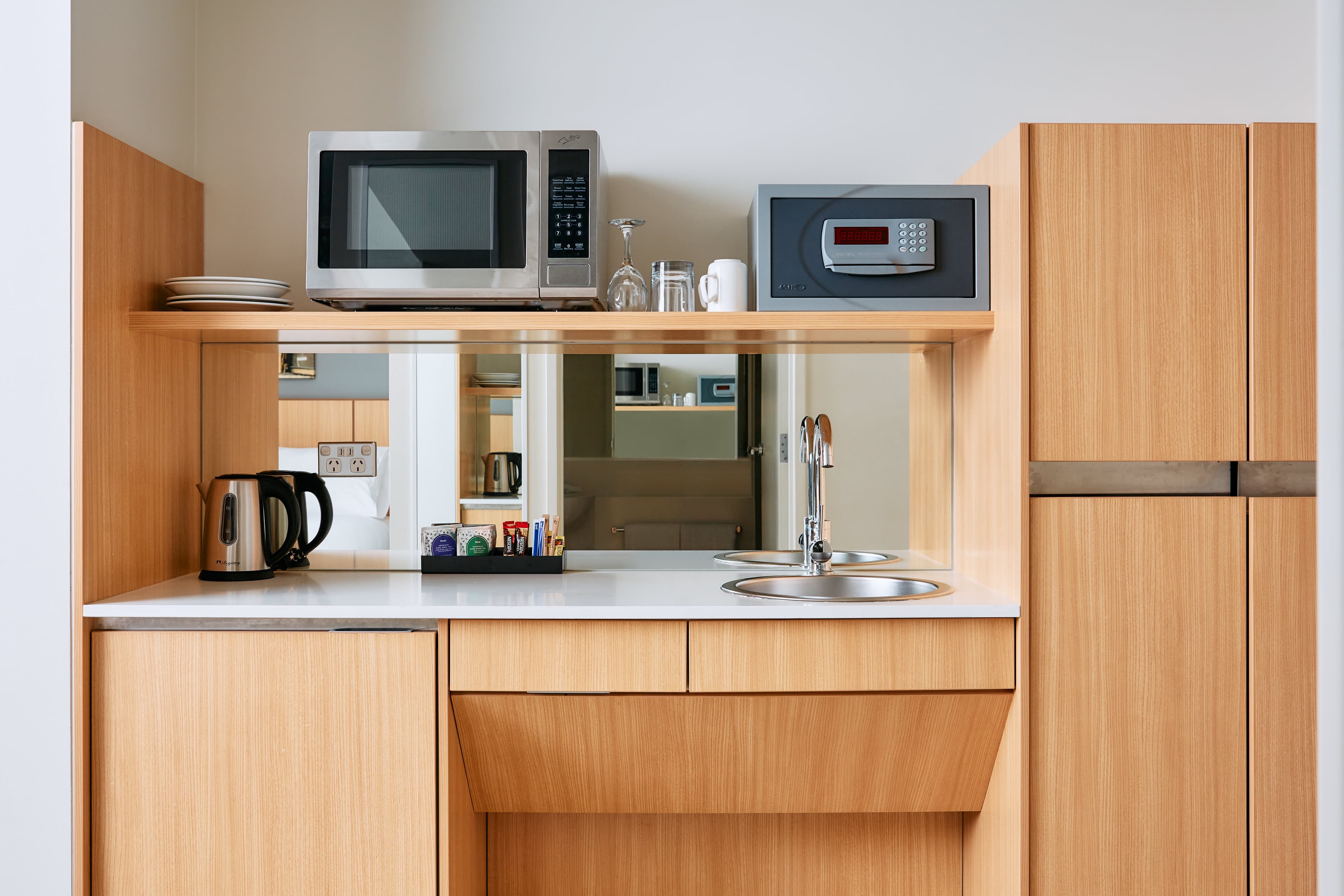 Mercure Melbourne Southbank