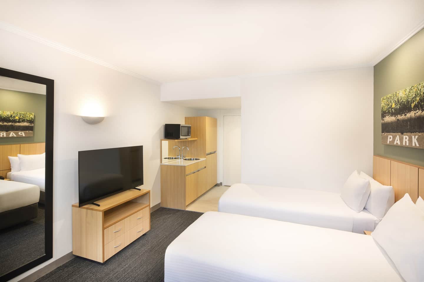 Mercure Melbourne Southbank