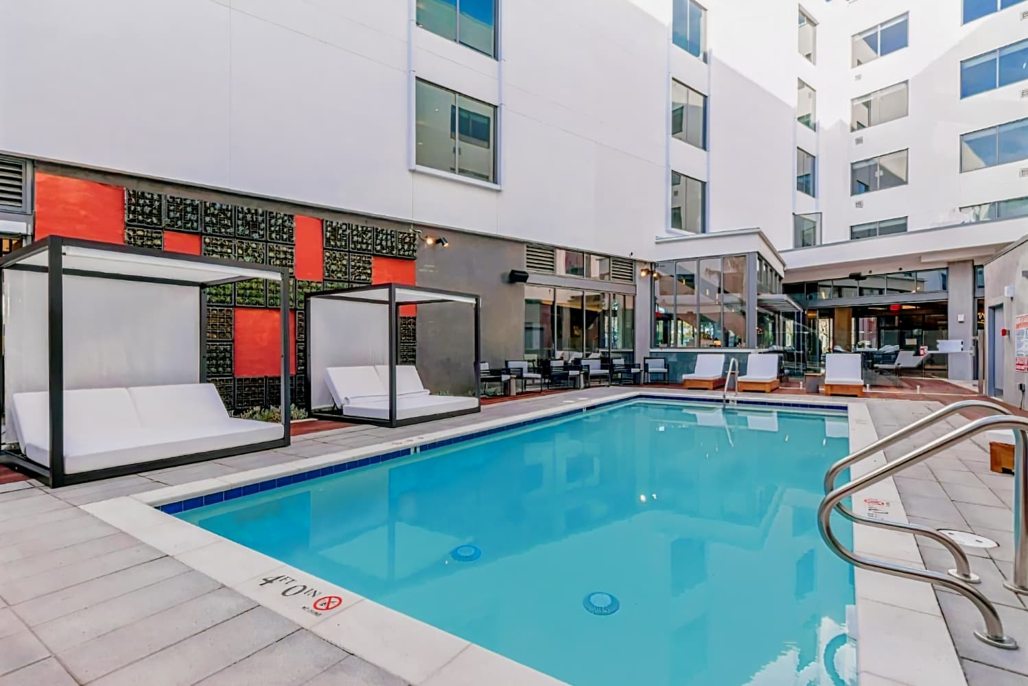 Shashi Hotel Mountain View, an Urban Resort