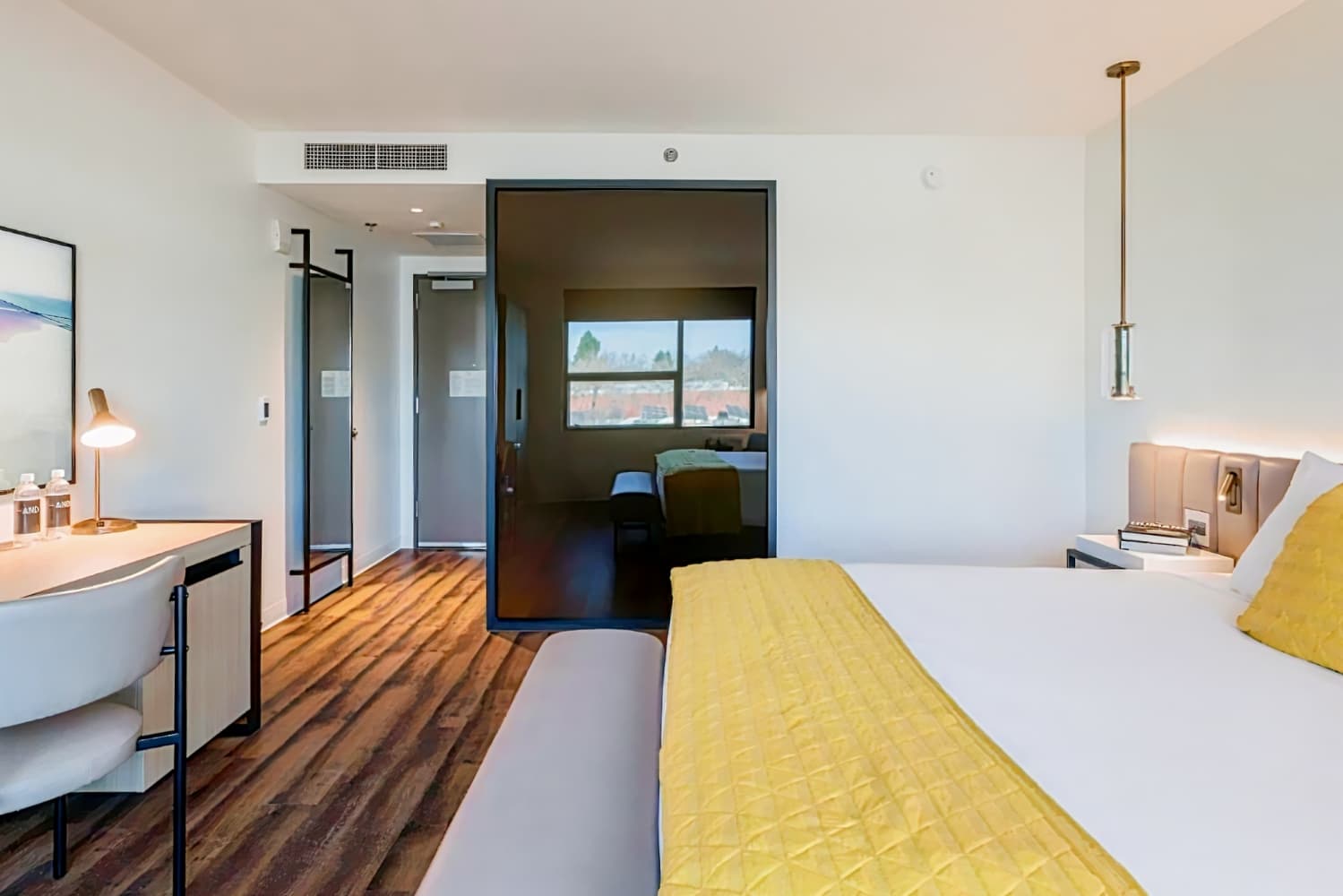 Shashi Hotel Mountain View, an Urban Resort