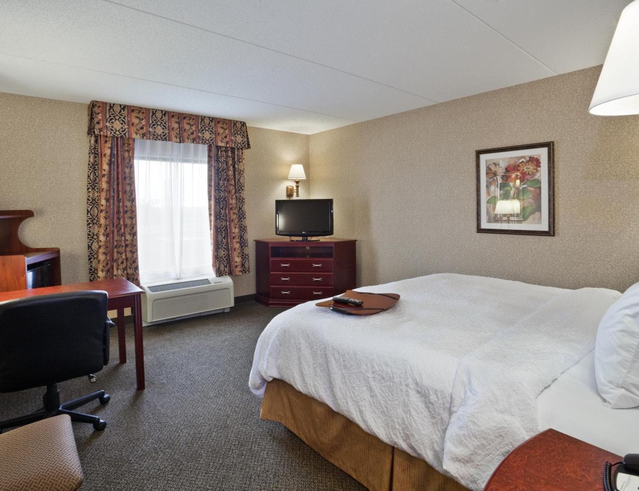 Hampton Inn & Suites Toledo-Perrysburg