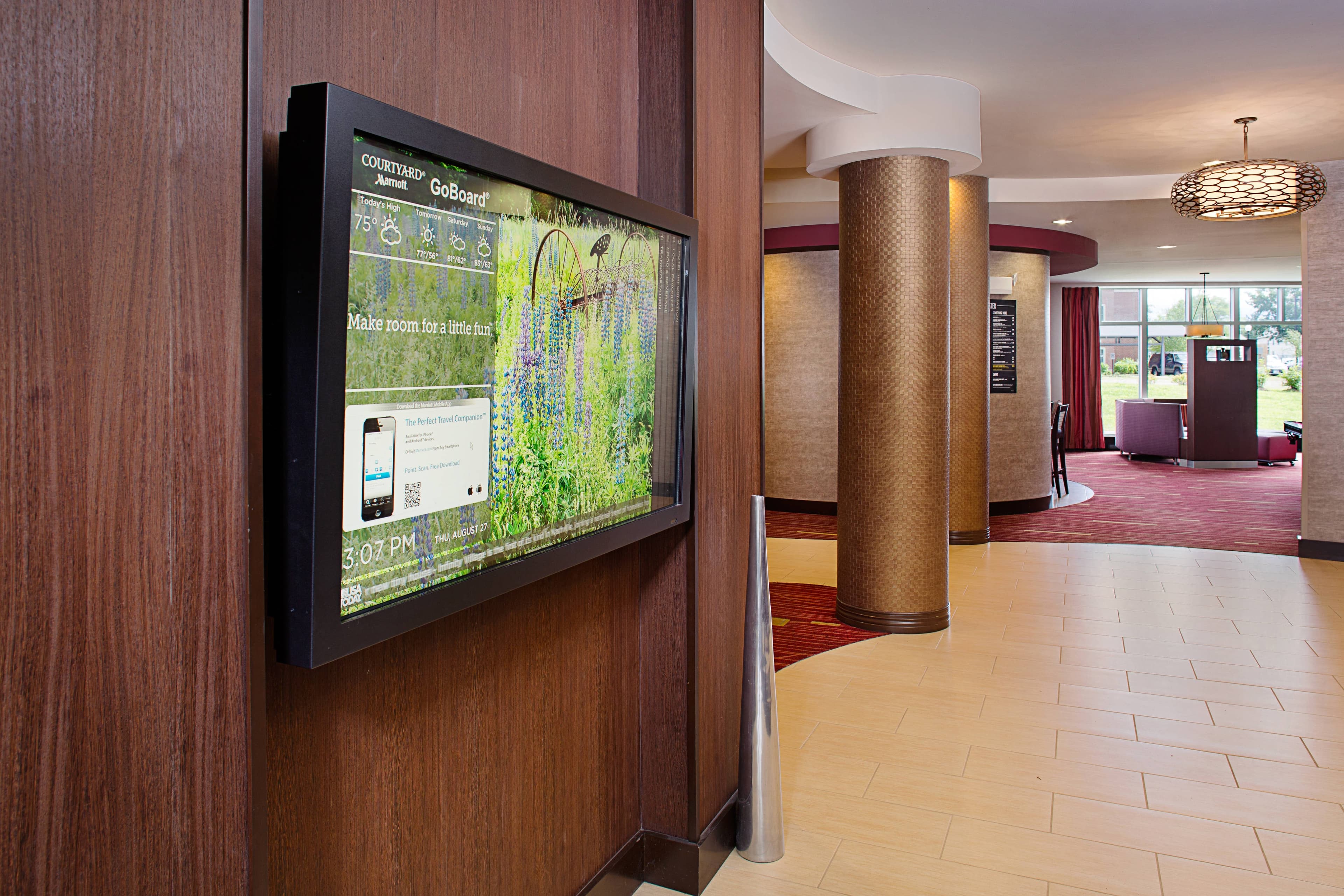 Courtyard Keene Downtown