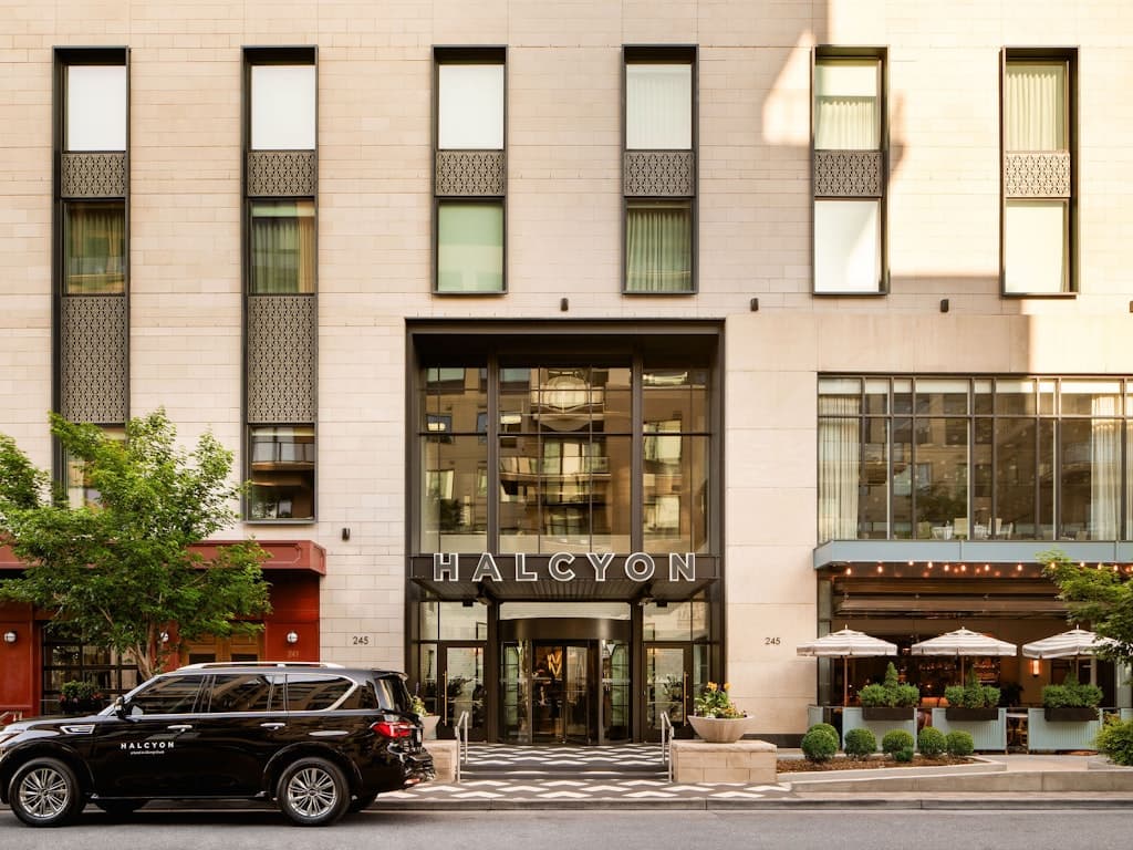 Halcyon, a hotel in Cherry Creek, Denver
