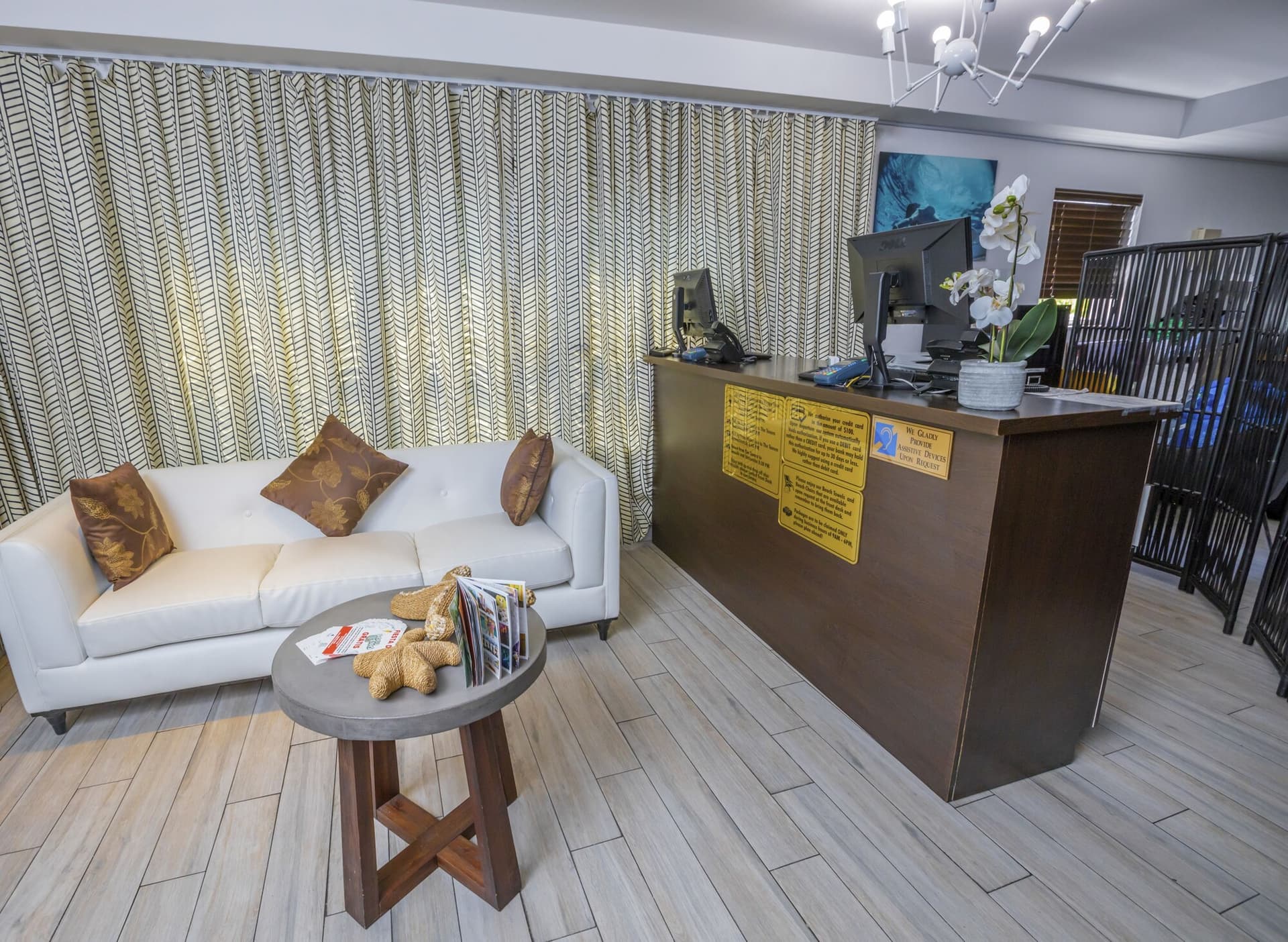 Seaside All Suites Hotel