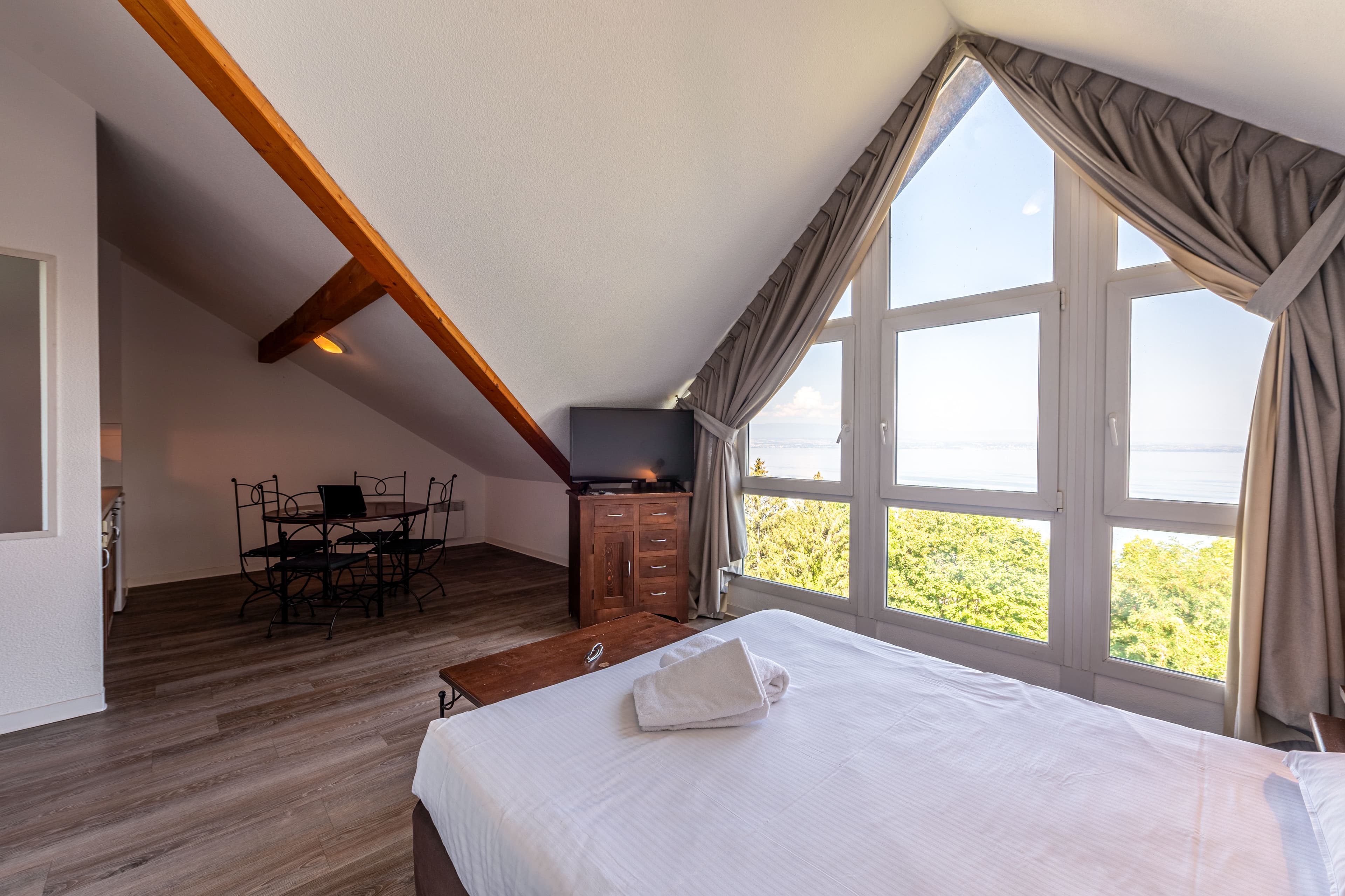 Zenitude Évian Les Terrasses du Lac, Ascend Hotel Collection