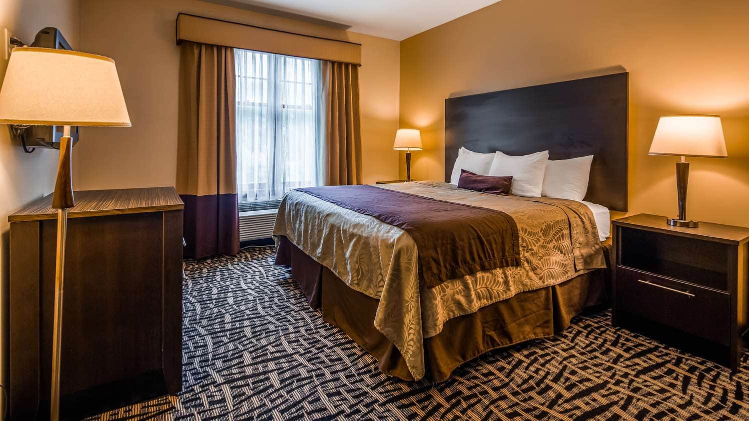 Best Western Plus The Inn & Suites At The Falls