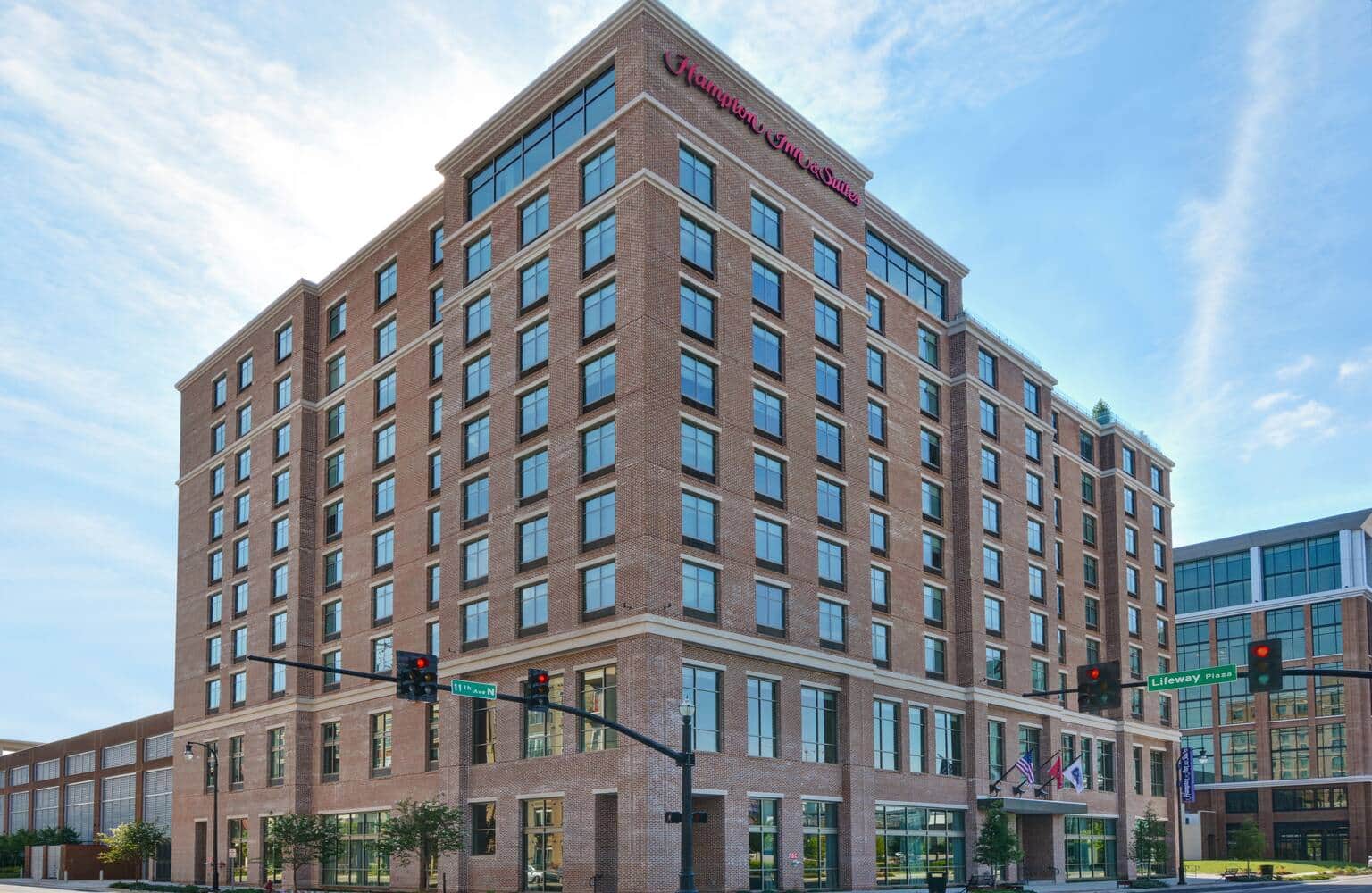 Hampton Inn & Suites Nashville Downtown Capitol View
