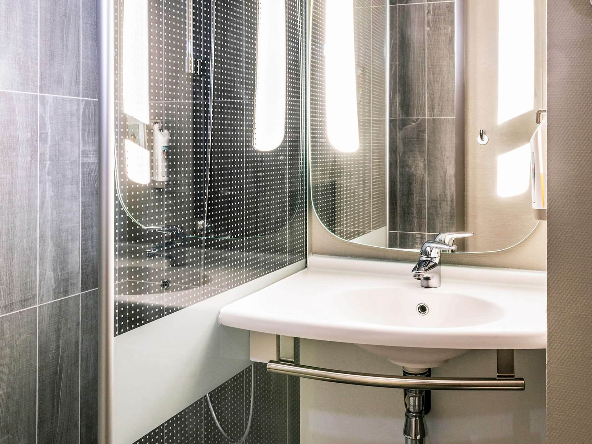 ibis Bourg-en-Bresse