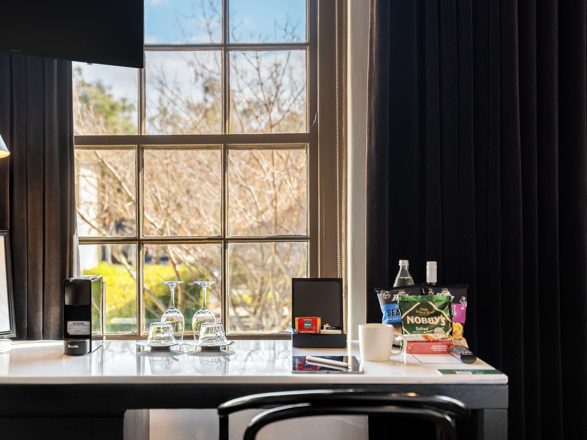 Peppers Gallery Hotel Canberra