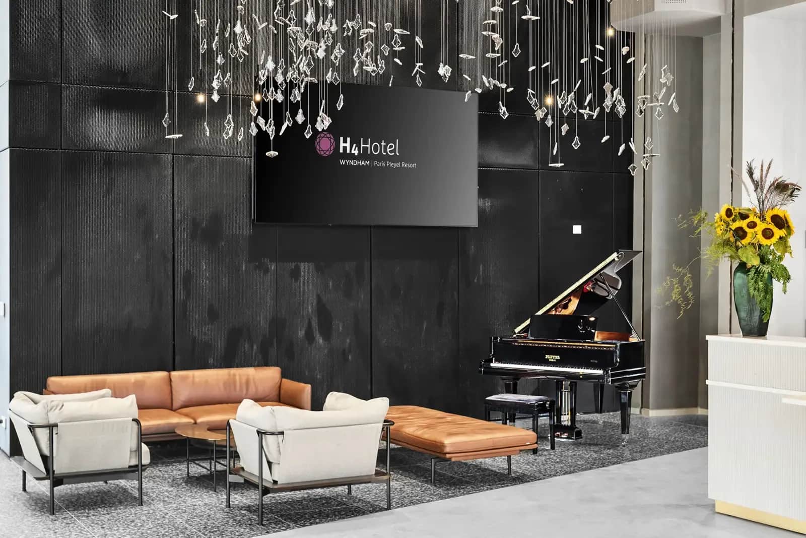 H4 Hotel Wyndham Paris Pleyel Resort