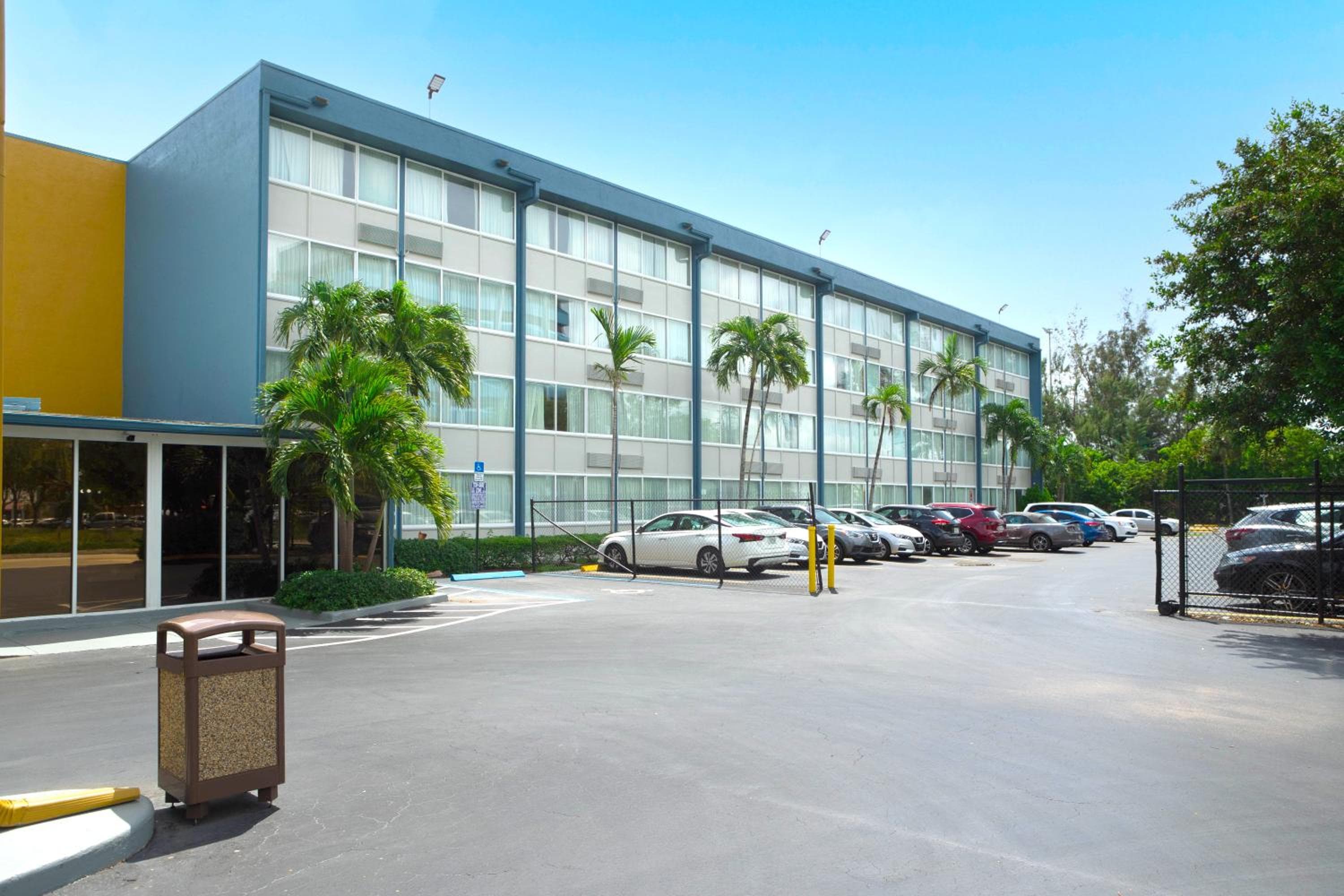 enVision Hotel Miami International Airport