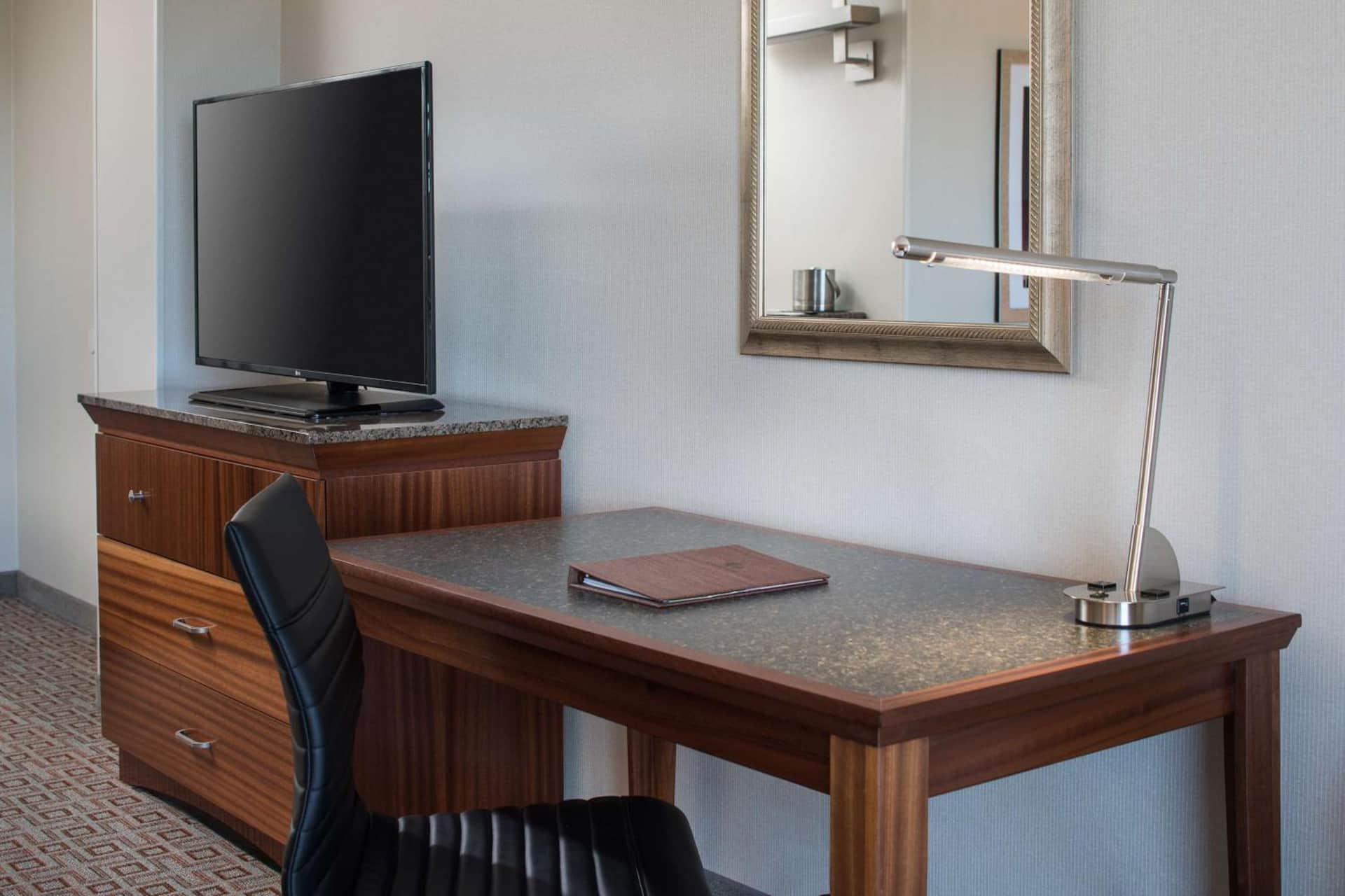 DoubleTree by Hilton Denver Tech