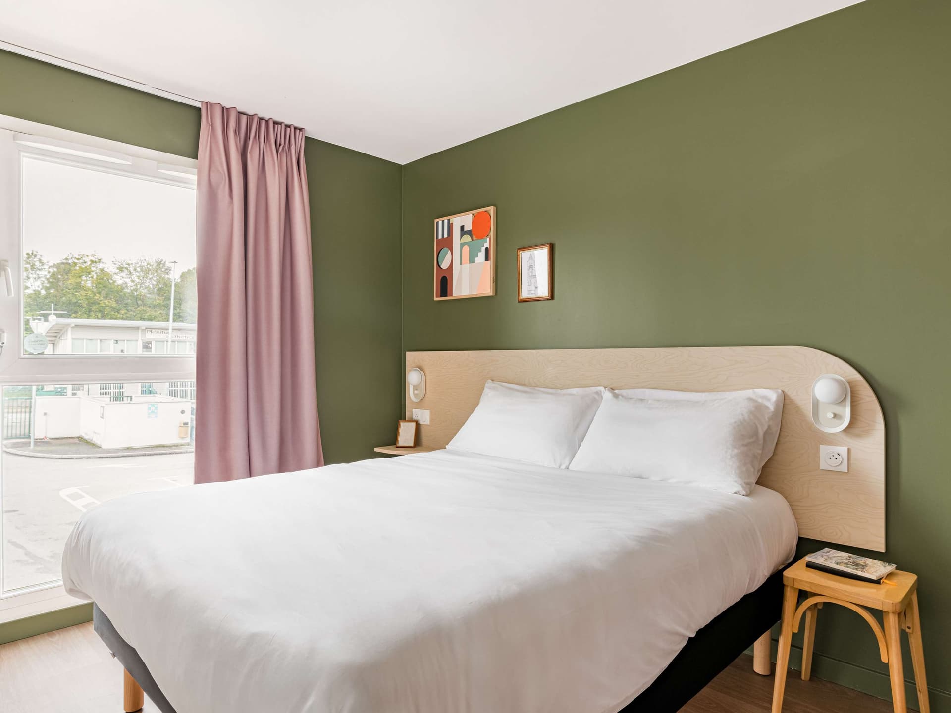 greet Hotel Prevessin Geneve Airport