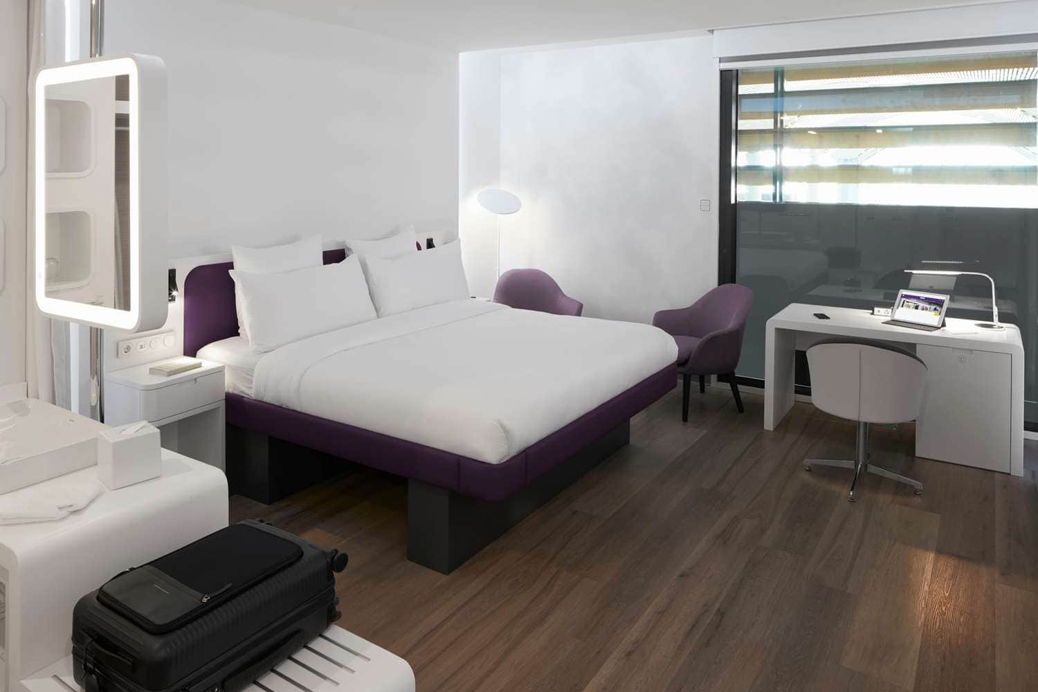 YOTELAIR Istanbul Airport, Duty free - International Transit area