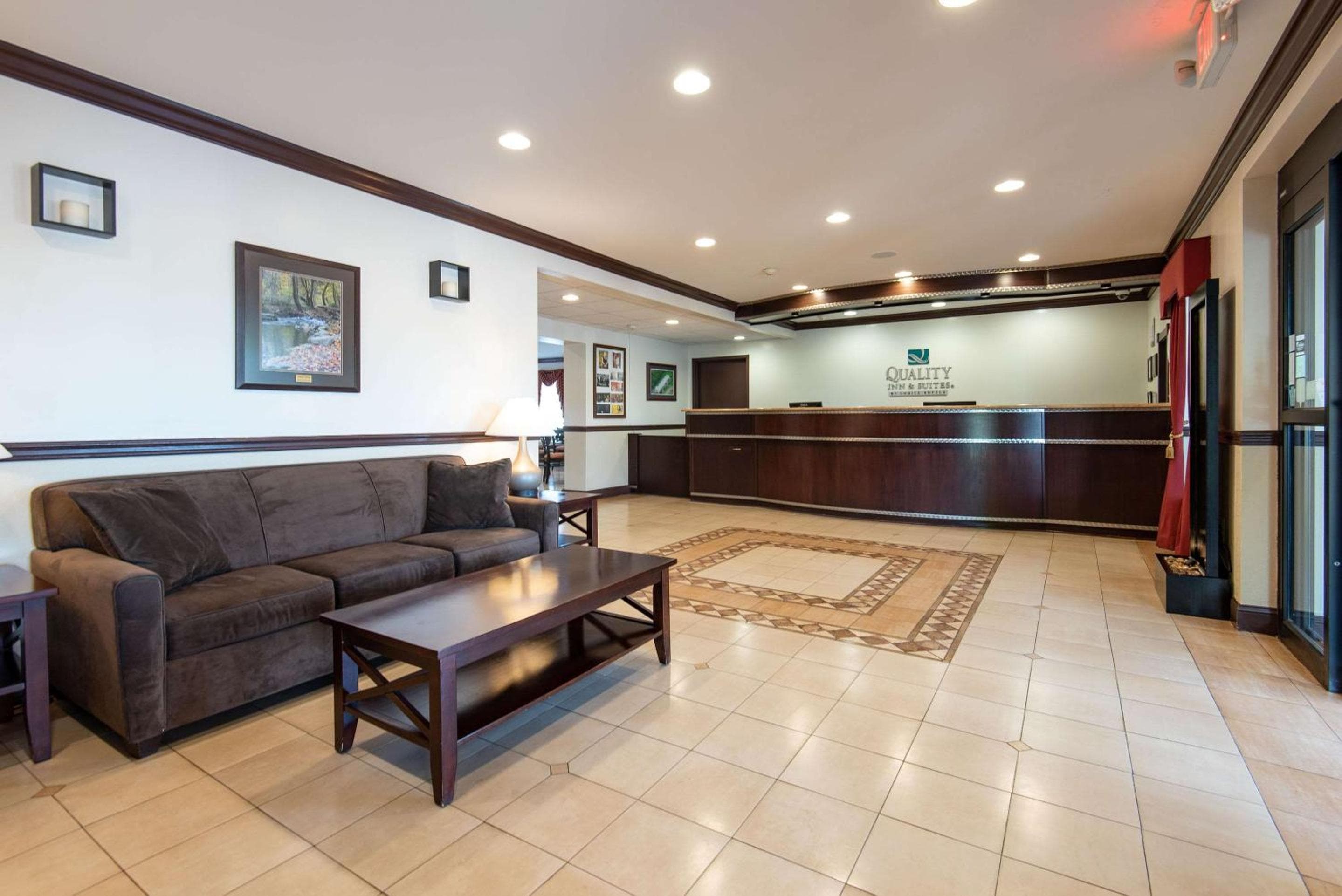 Quality Inn & Suites Quakertown - Allentown