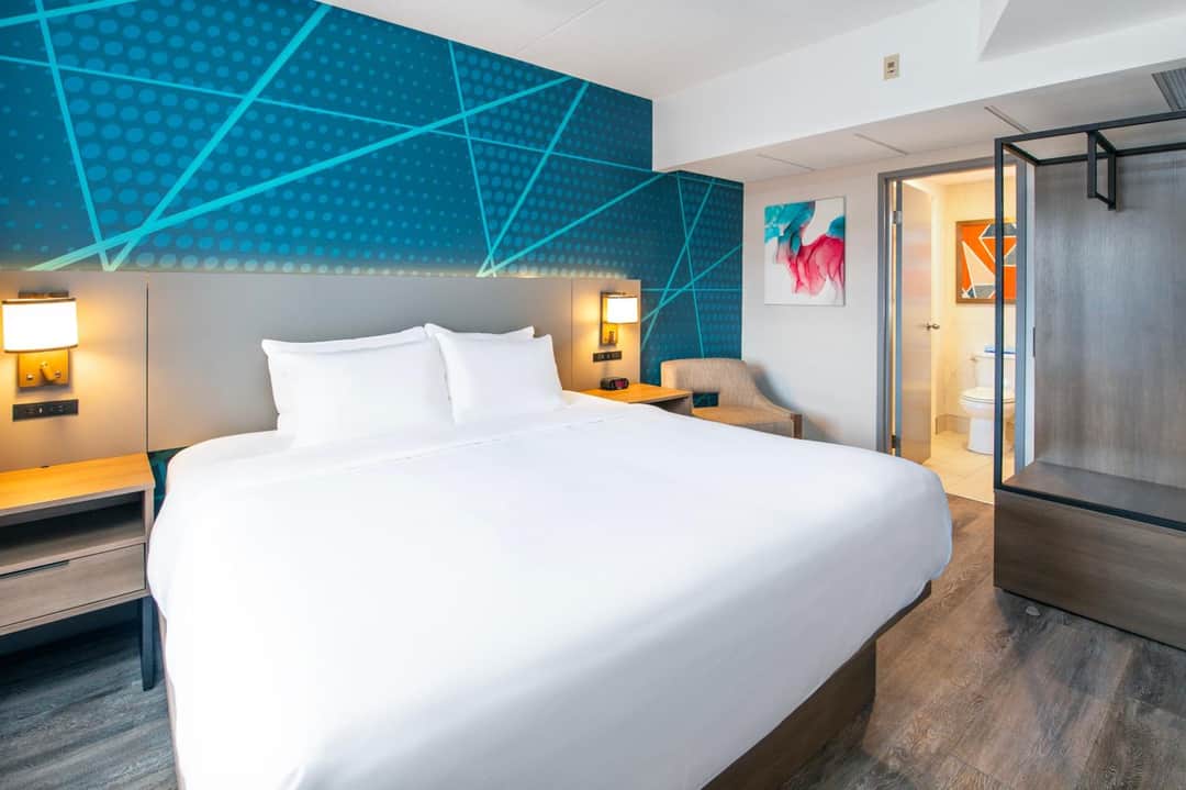 Comfort Suites London